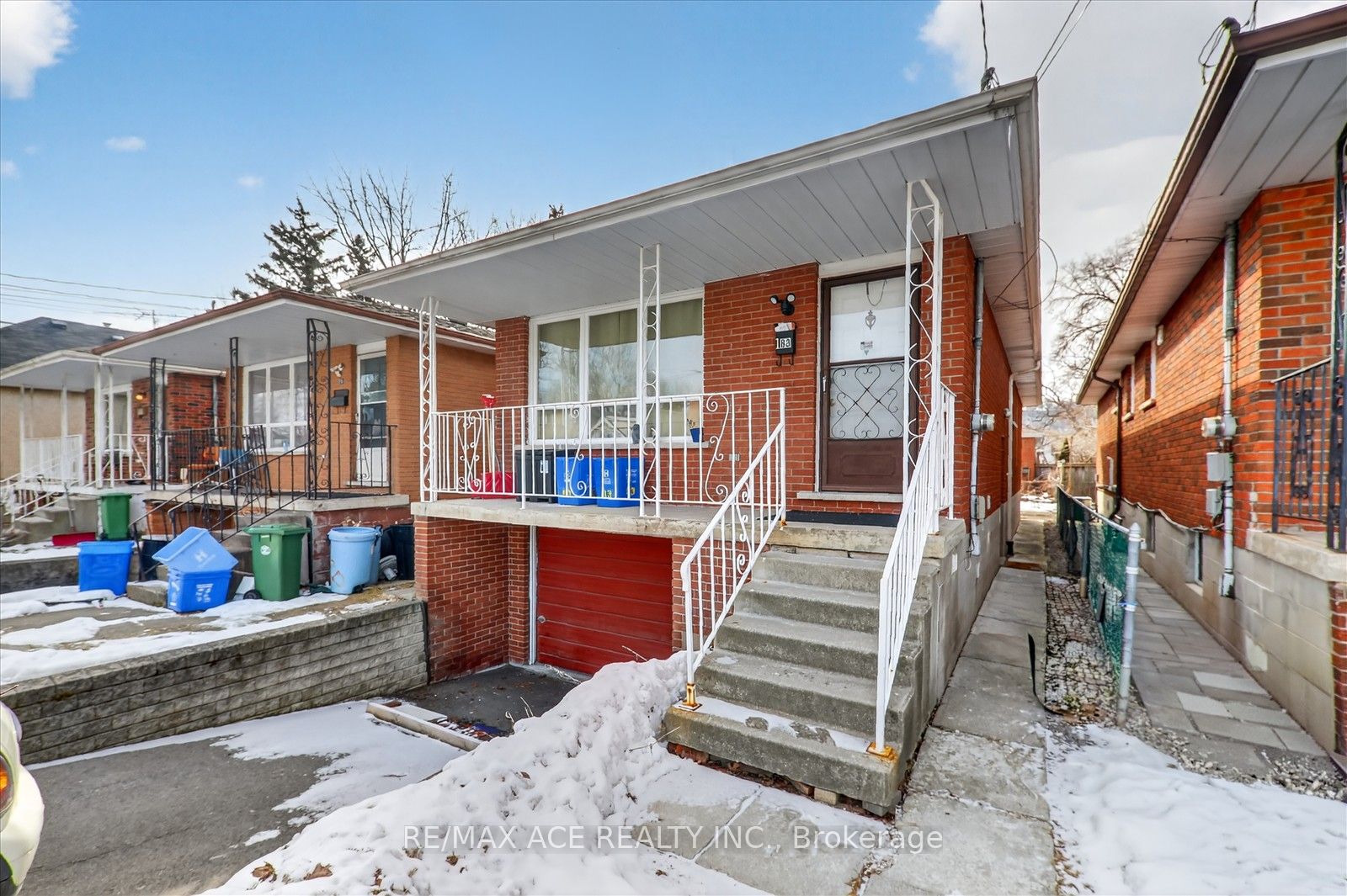 83 Ward Avenue Bsmt Room 1, Hamilton, ON L8S 2E8
