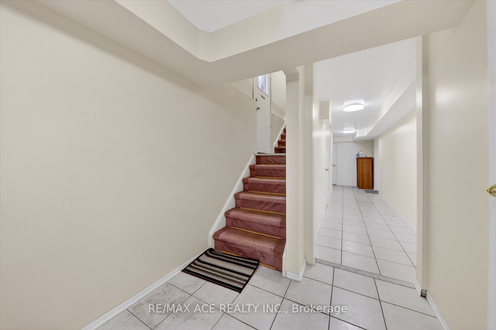 83 Ward Avenue Bsmt Room 1, Hamilton, ON L8S 2E8 photo 3