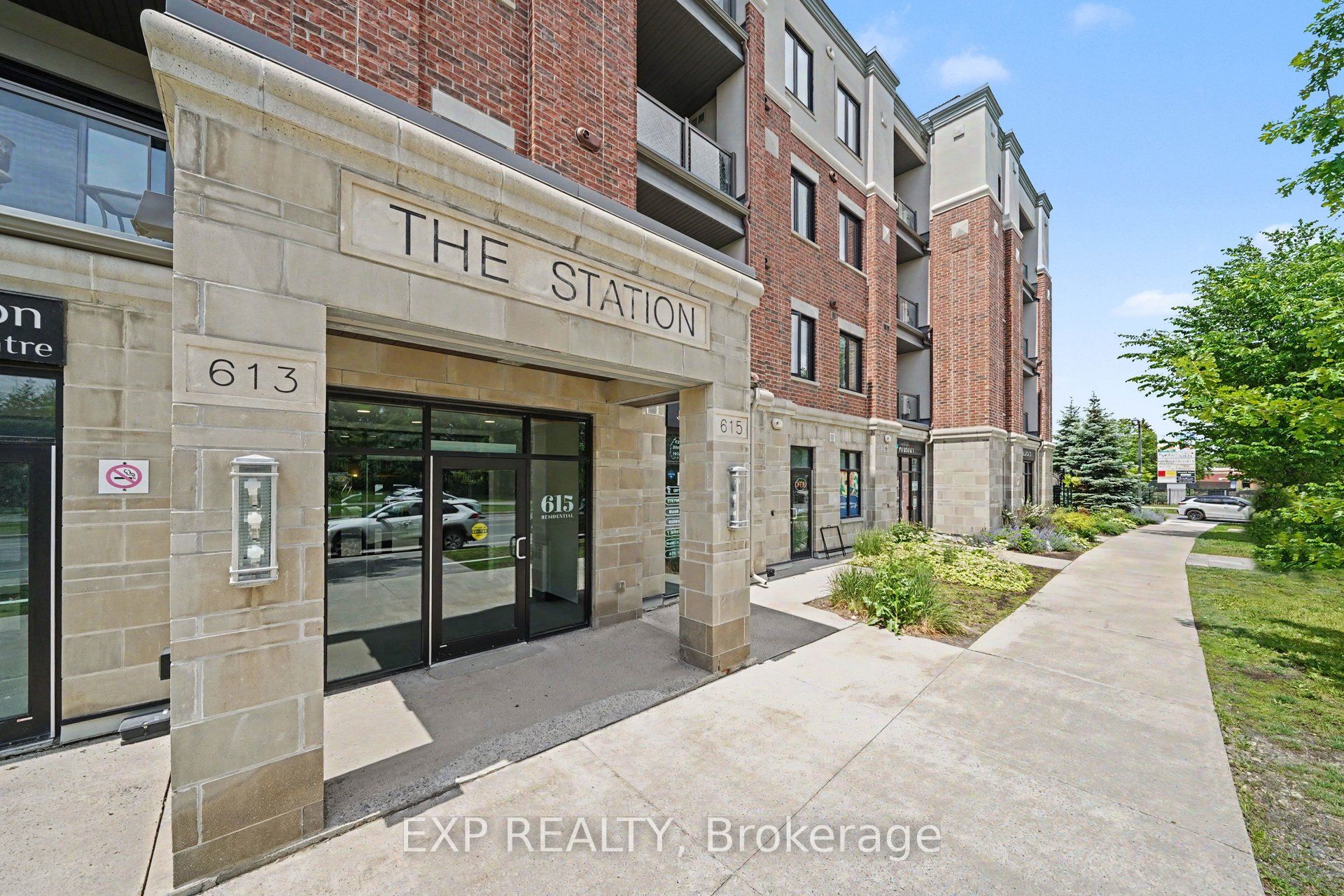 615 Longfields Drive 405, Barrhaven, ON K2J 6J3 photo 3