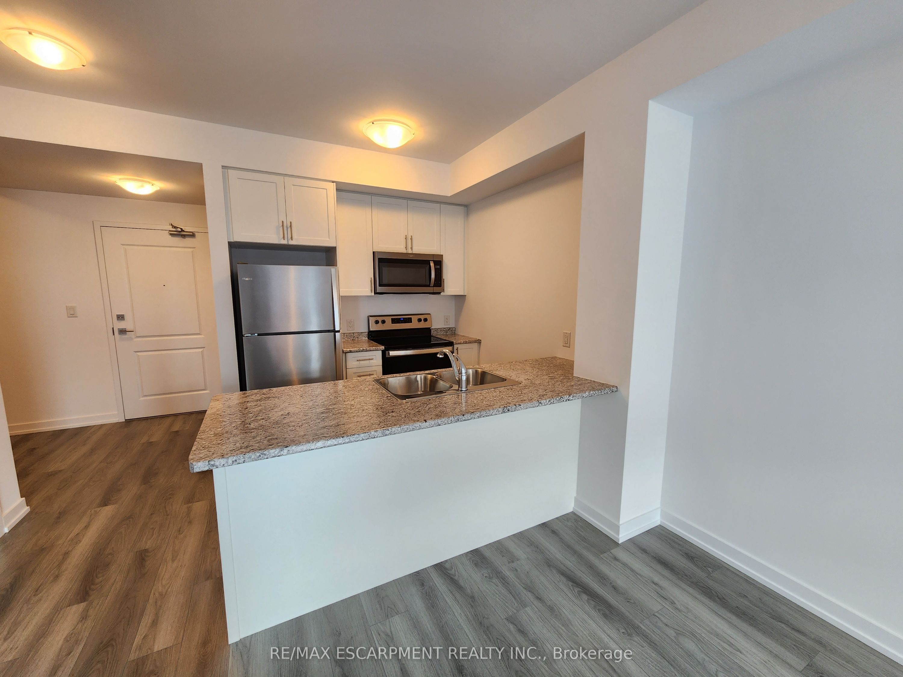 460 DUNDAS Street E 714, Hamilton, ON L0R 2H4 photo 3