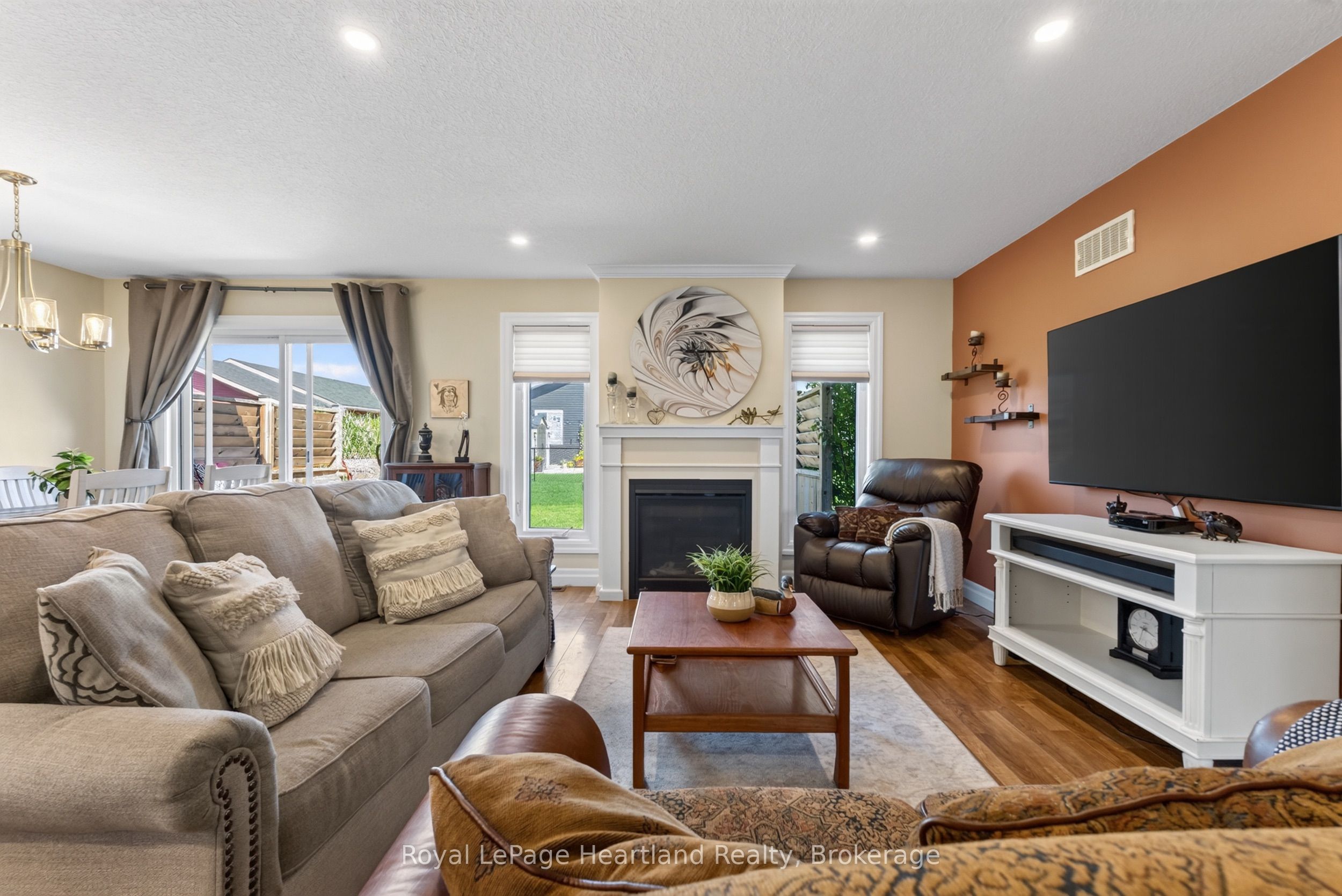 12 Windward Way N, Ashfield-Colborne-Wawanosh, ON N7A 0C6 photo 2