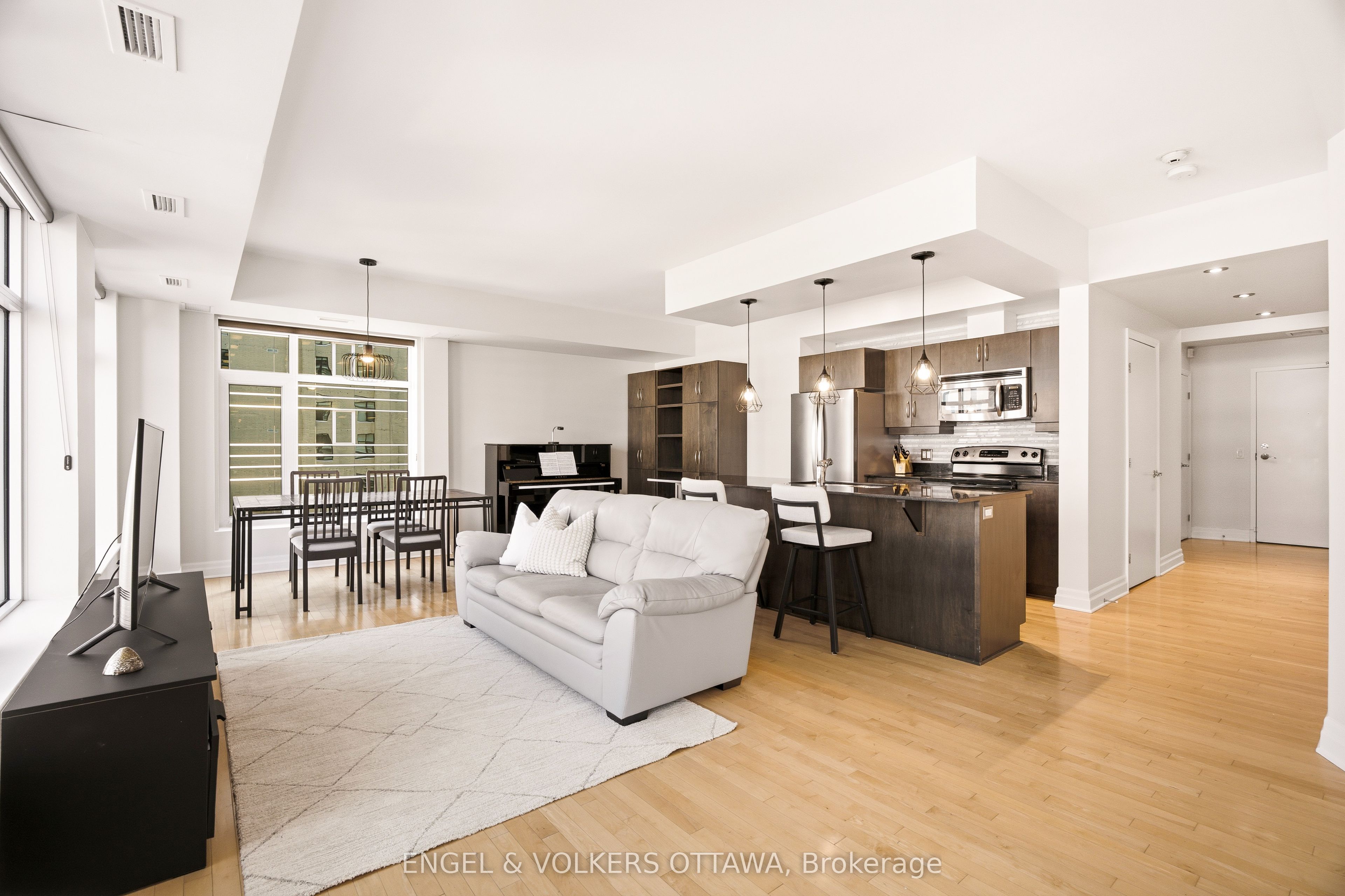 235 Kent Street 711, Ottawa Centre, ON K2P 1Z9 photo 5