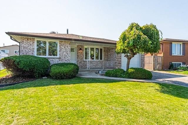 19 Argyle Court Upper, Welland, ON L3C 6J1 photo 4
