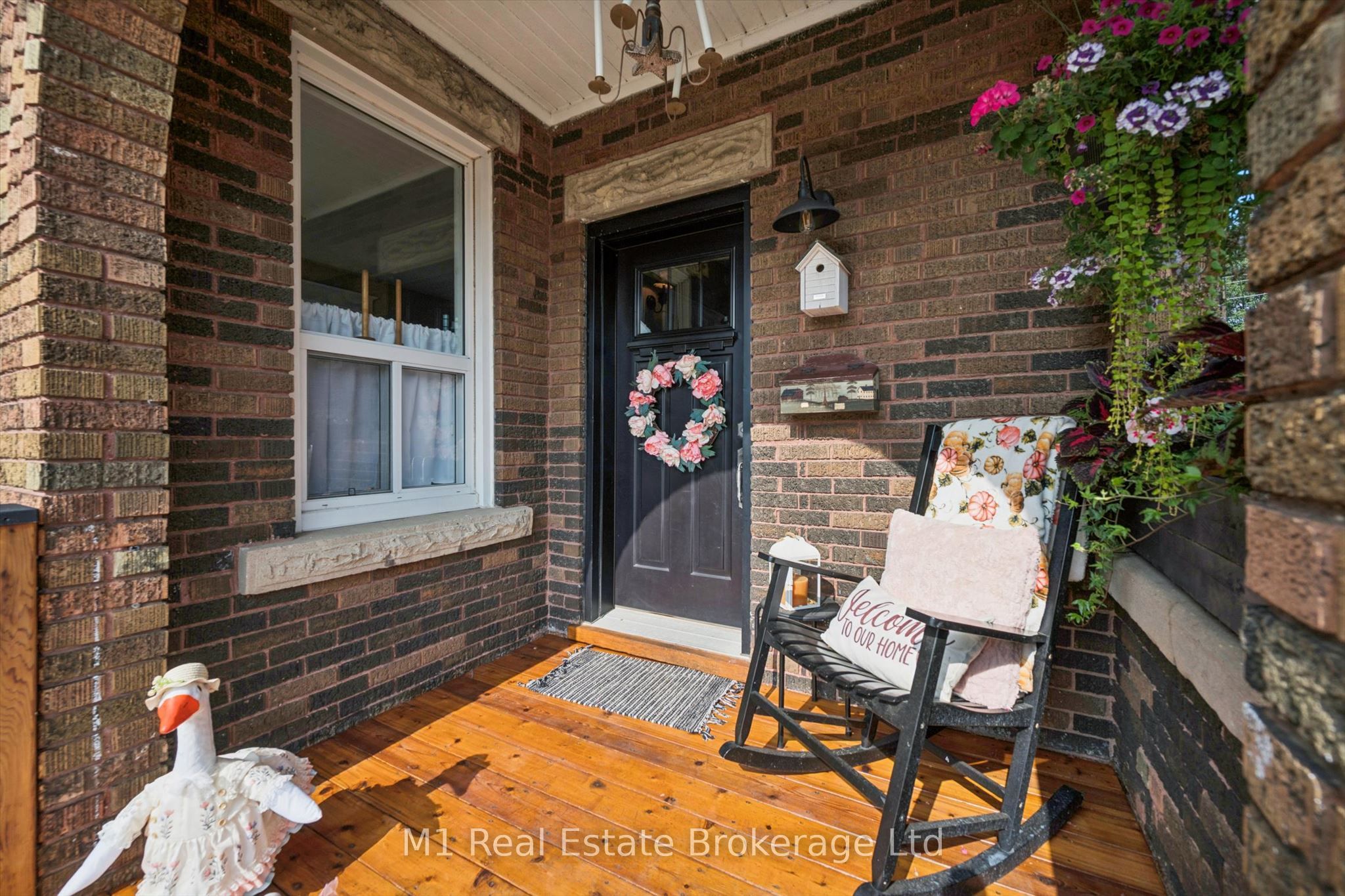 691 St Andrew Street W, Centre Wellington, ON N1M 1P7 photo 4