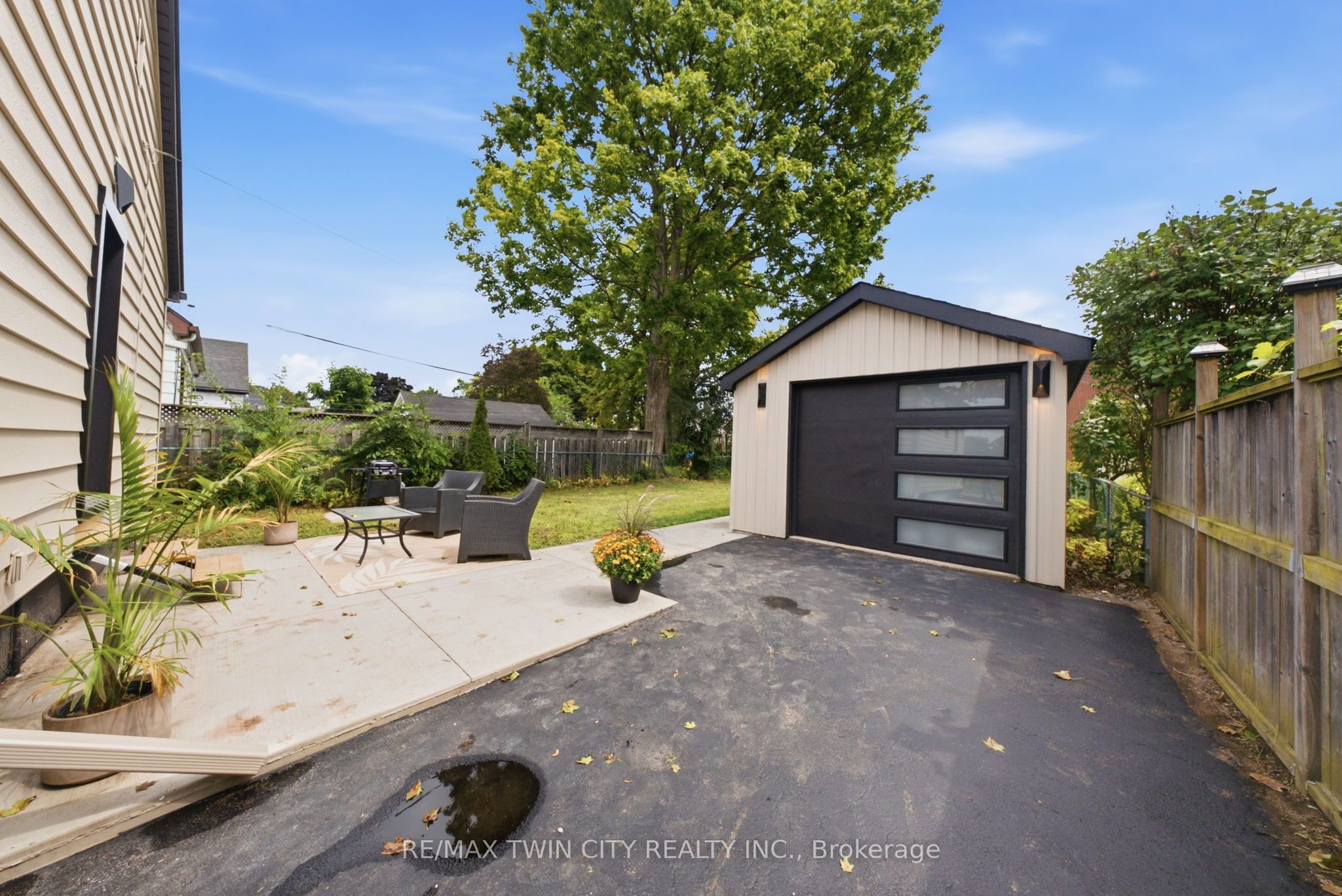 77 Abigail Avenue, Brantford, ON N3R 4S4 photo 3