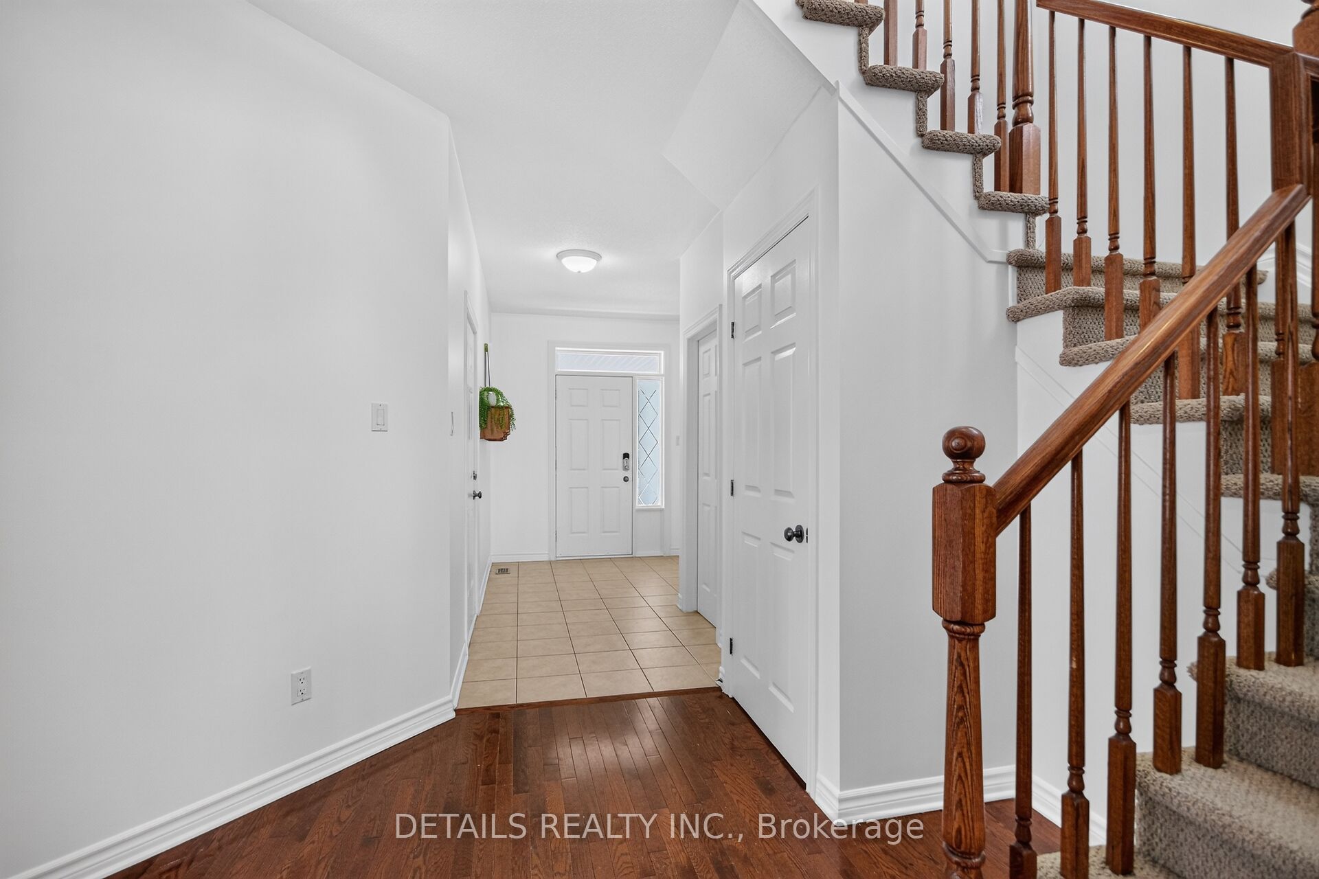 250 Flodden Way, Barrhaven, ON K2G 7E1 photo 5
