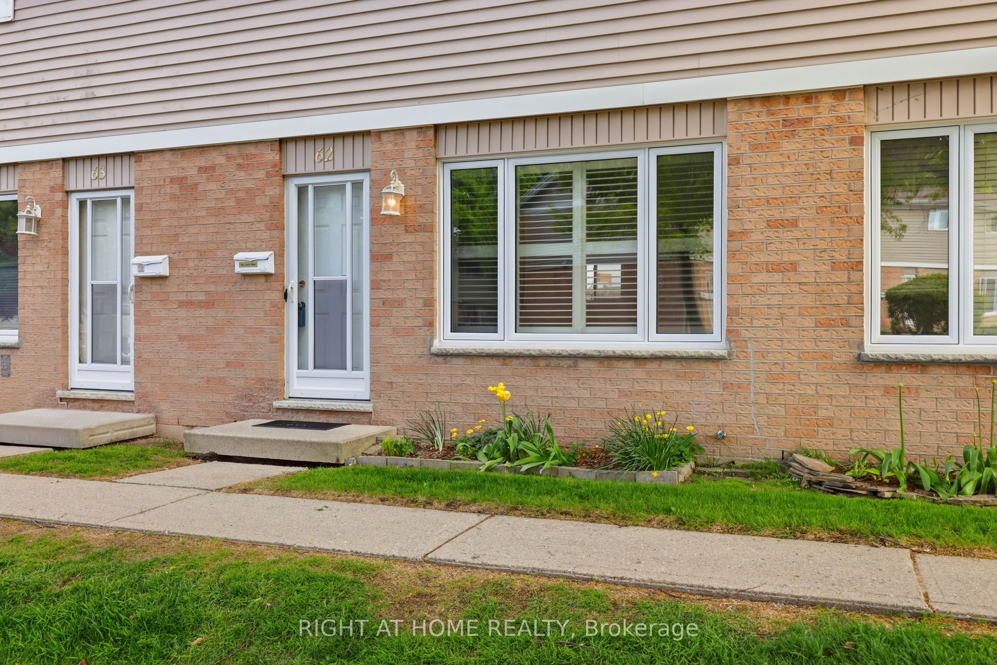 320 Westminster Avenue 62, London South, ON N6C 5H5 photo 2