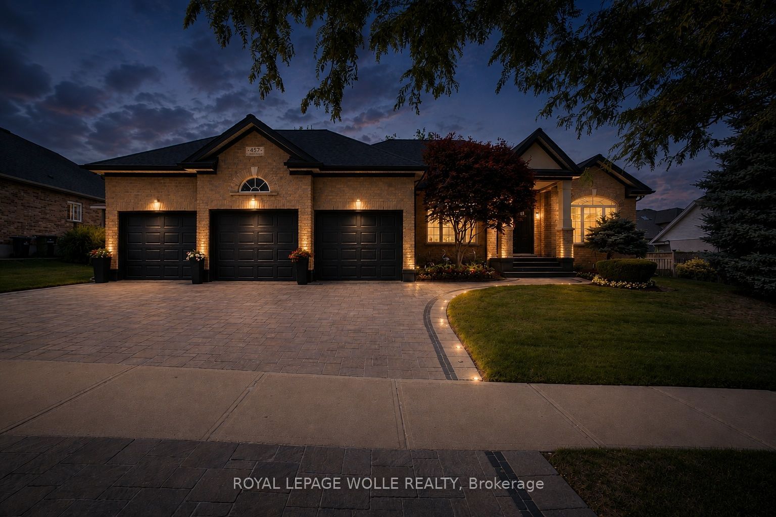 457 Caryndale Drive, Kitchener, ON N2R 1J7 photo 2