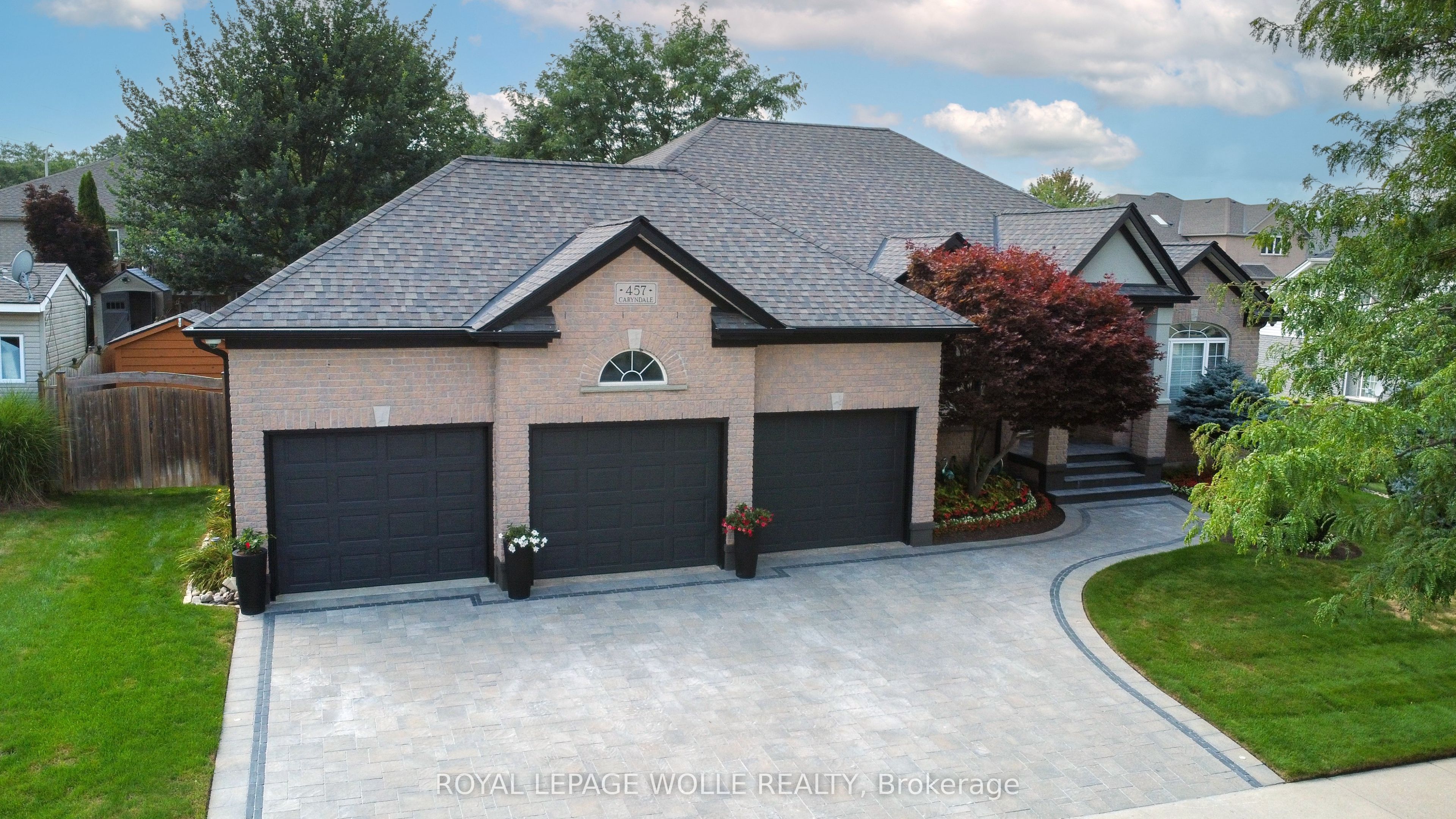 457 Caryndale Drive, Kitchener, ON N2R 1J7 photo 3