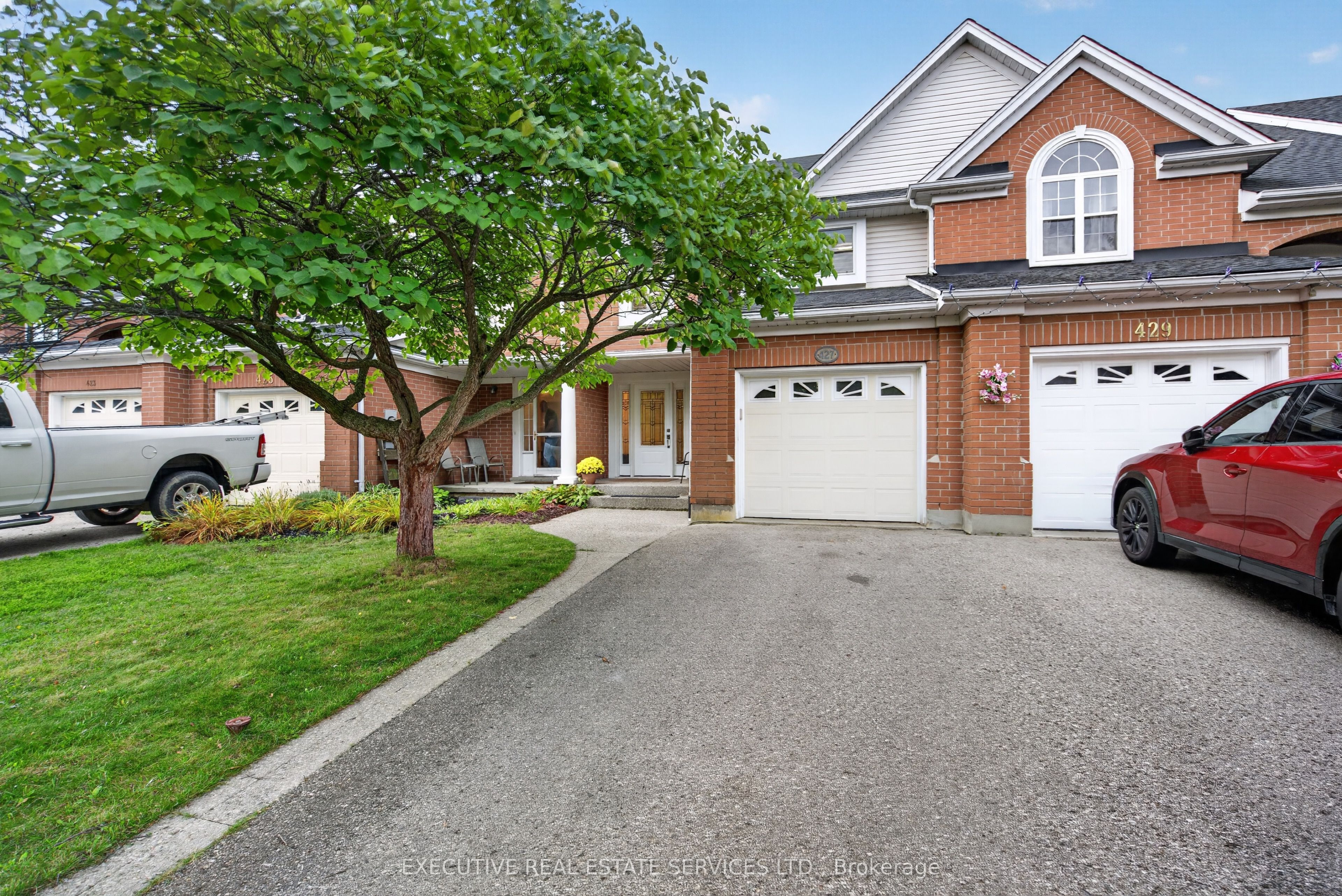 427 Beaver Creek Road, Waterloo, ON N1V 2J8 photo 2