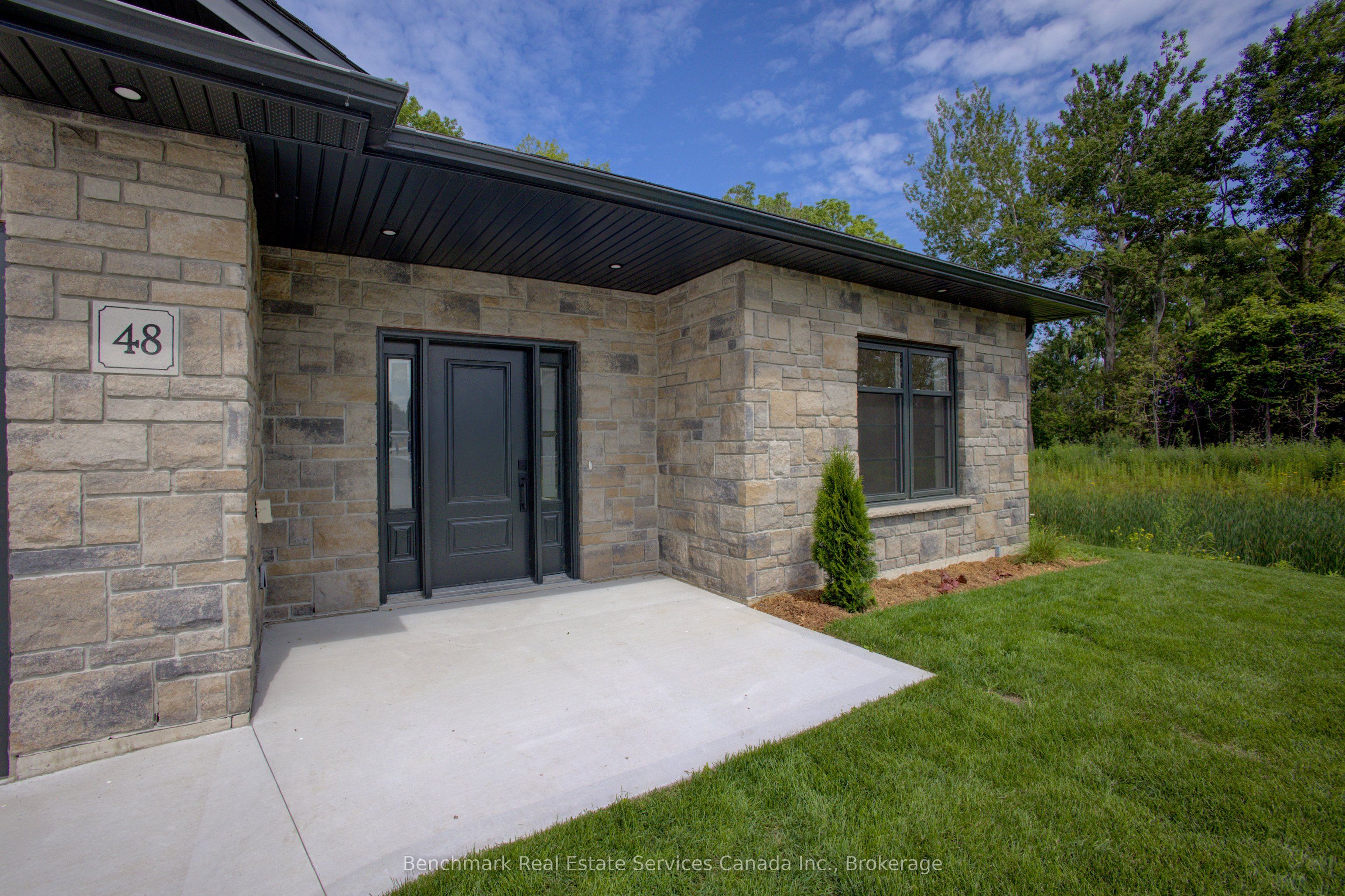 1182 Queen Street 41, Kincardine, ON N2Z 1G4 photo 5