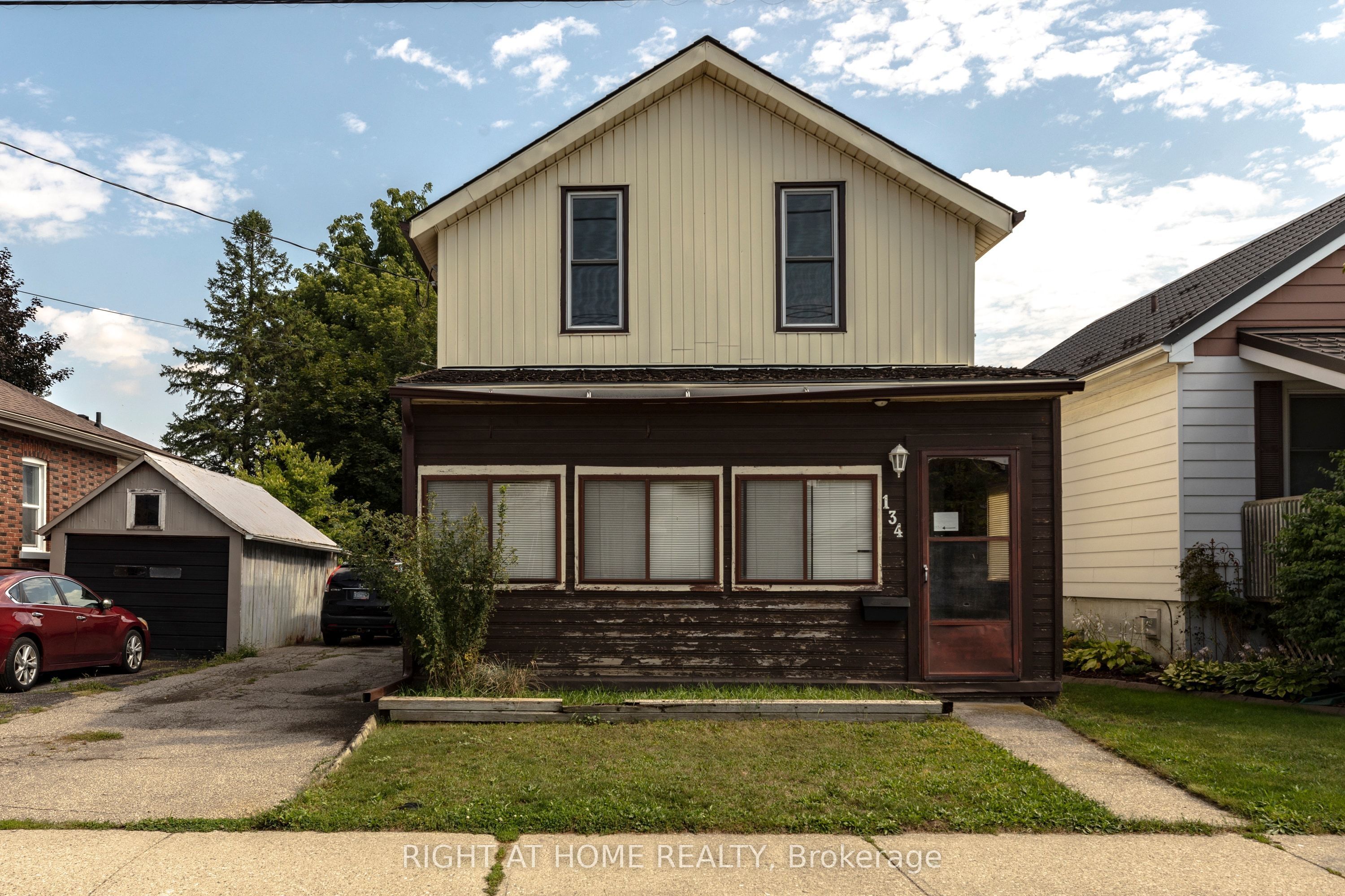 134 Catharine Avenue, Brantford, ON N3T 1Y4 photo 2