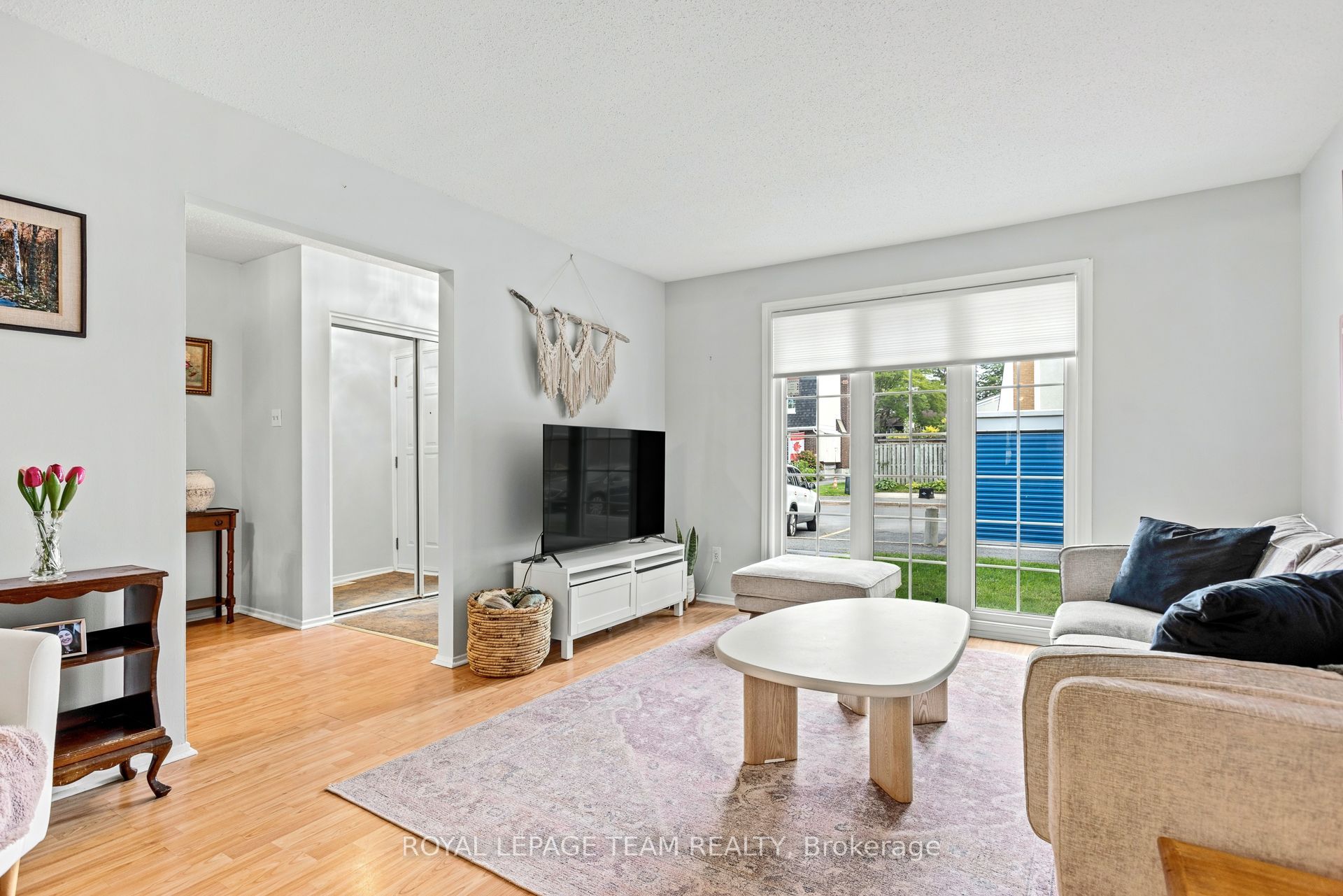 455 Kintyre Private 9, Mooneys Bay - Carleton Heights and Area, ON K2C 3M9 photo 4