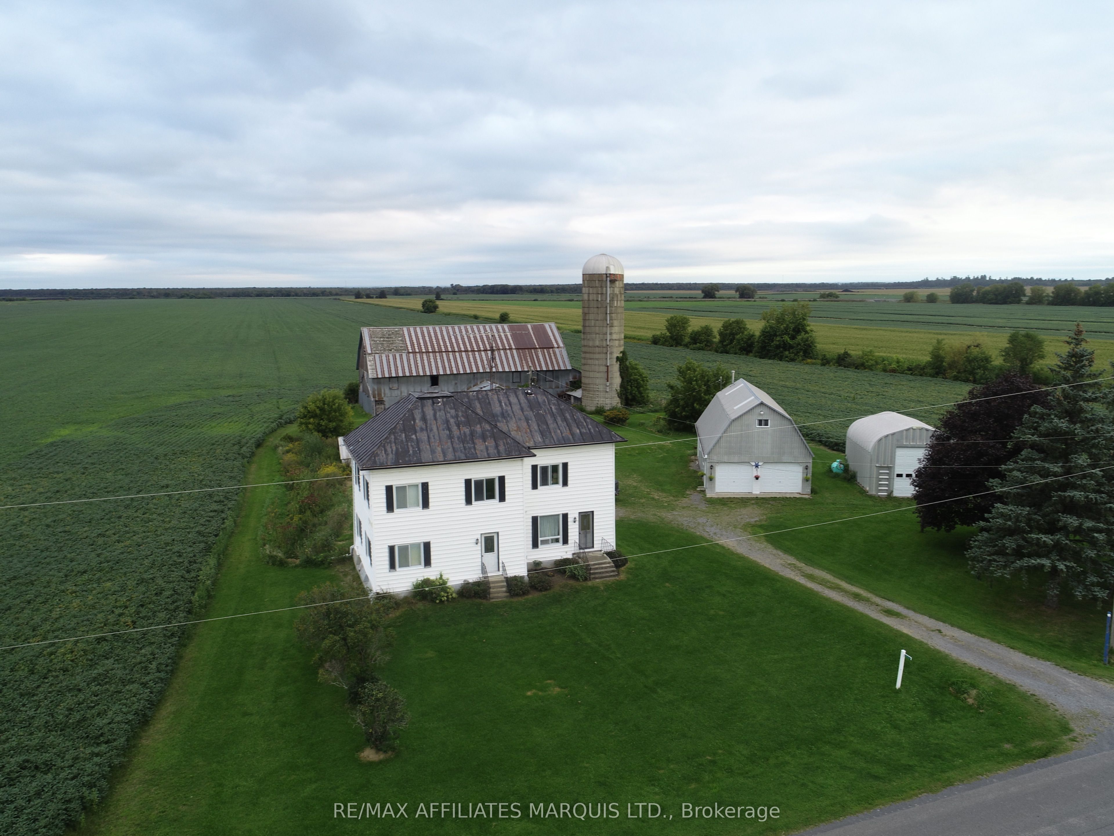 16767 Eighth Road, North Stormont, ON K0C 1W0 photo 5
