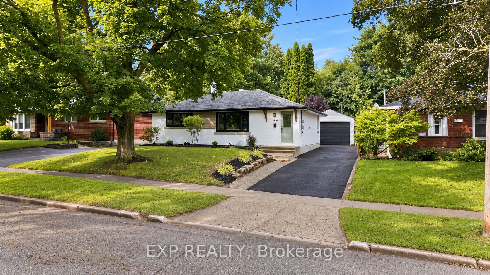 104 Kensington Street, Guelph, ON N1E 3P9 photo 2