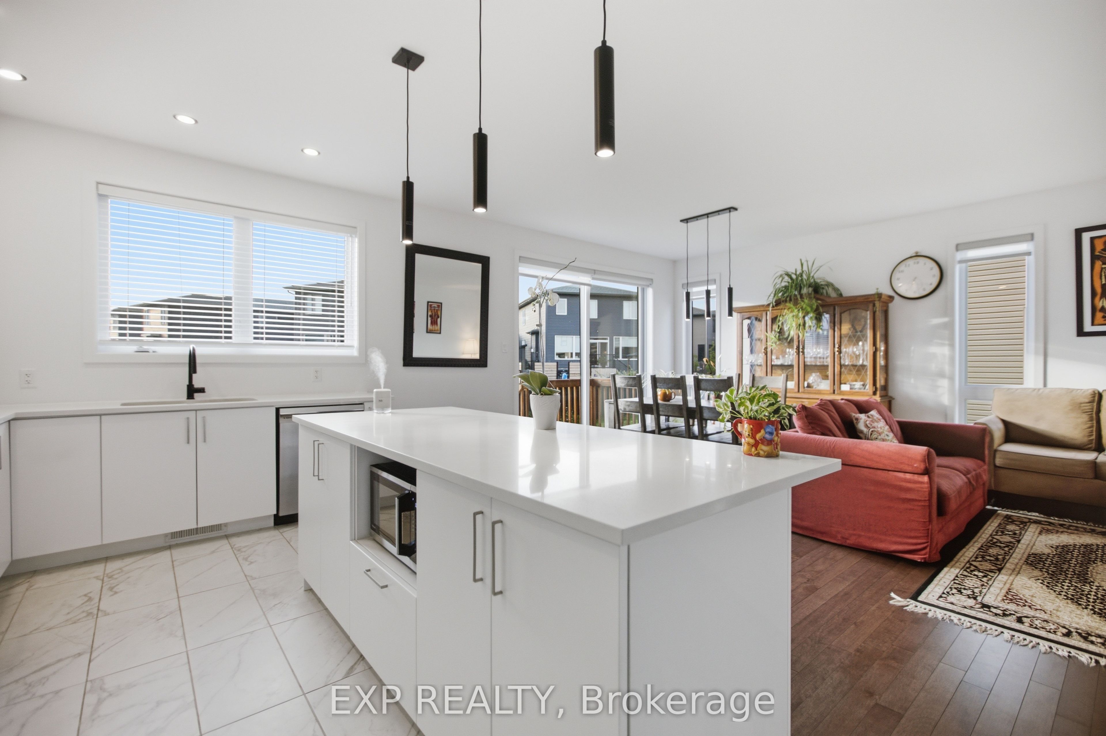 99 Rutile Street, Clarence-Rockland, ON K4K 0M9 photo 3