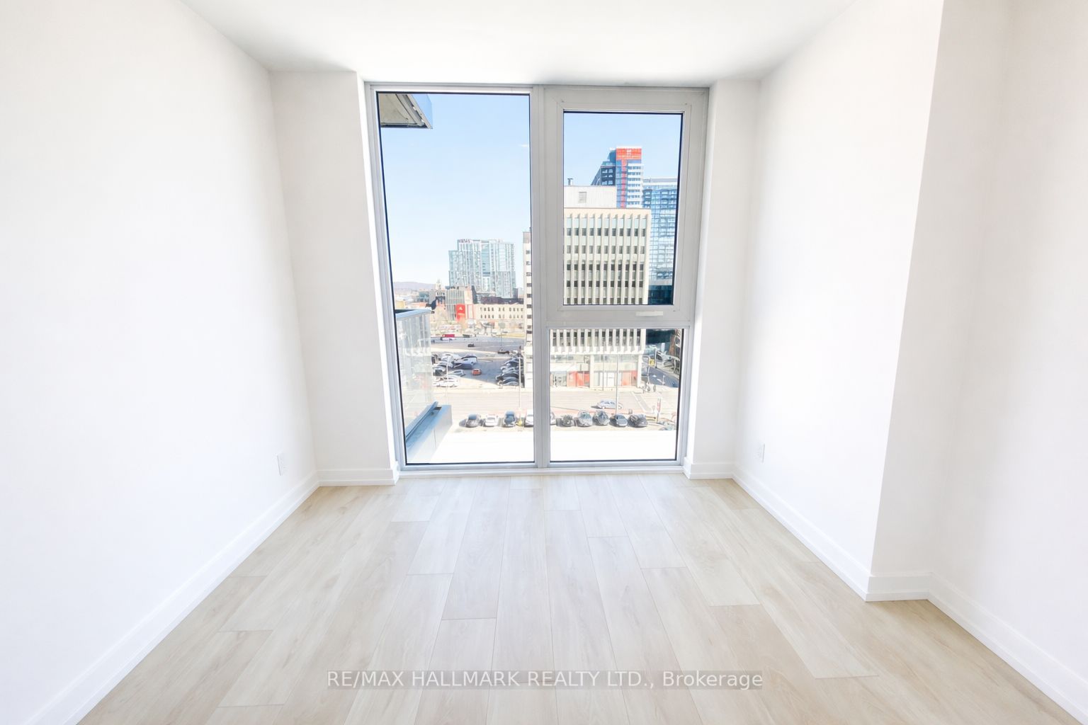 75 James Street S 713, Hamilton, ON L8P 2Y9 photo 5