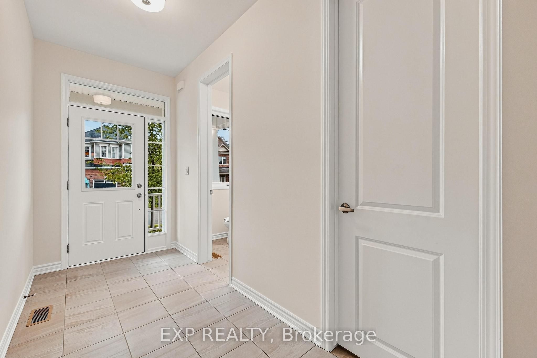 264 Ridge Road, Cambridge, ON N3E 0C2 photo 3