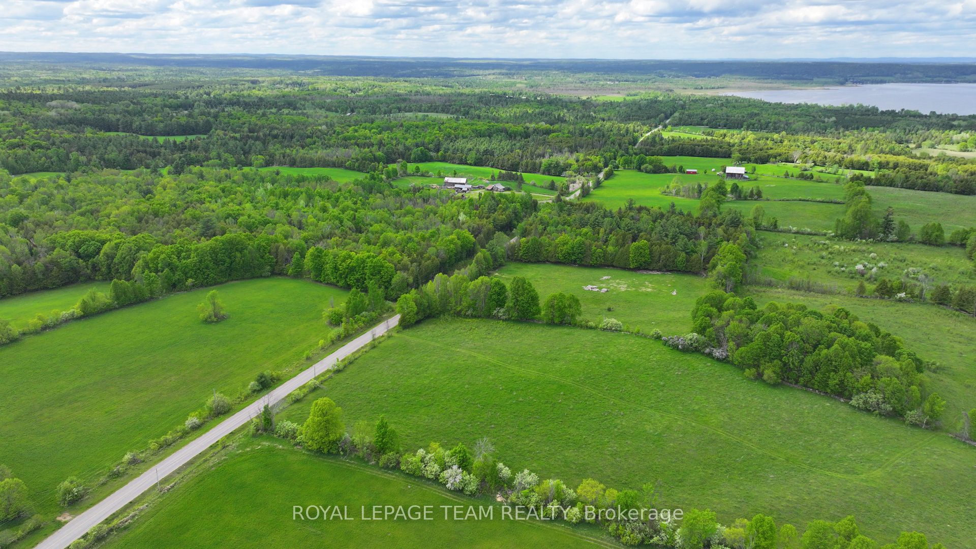 000 Germanicus Road, North Algona Wilberforce, ON K0J 1T0 photo 5