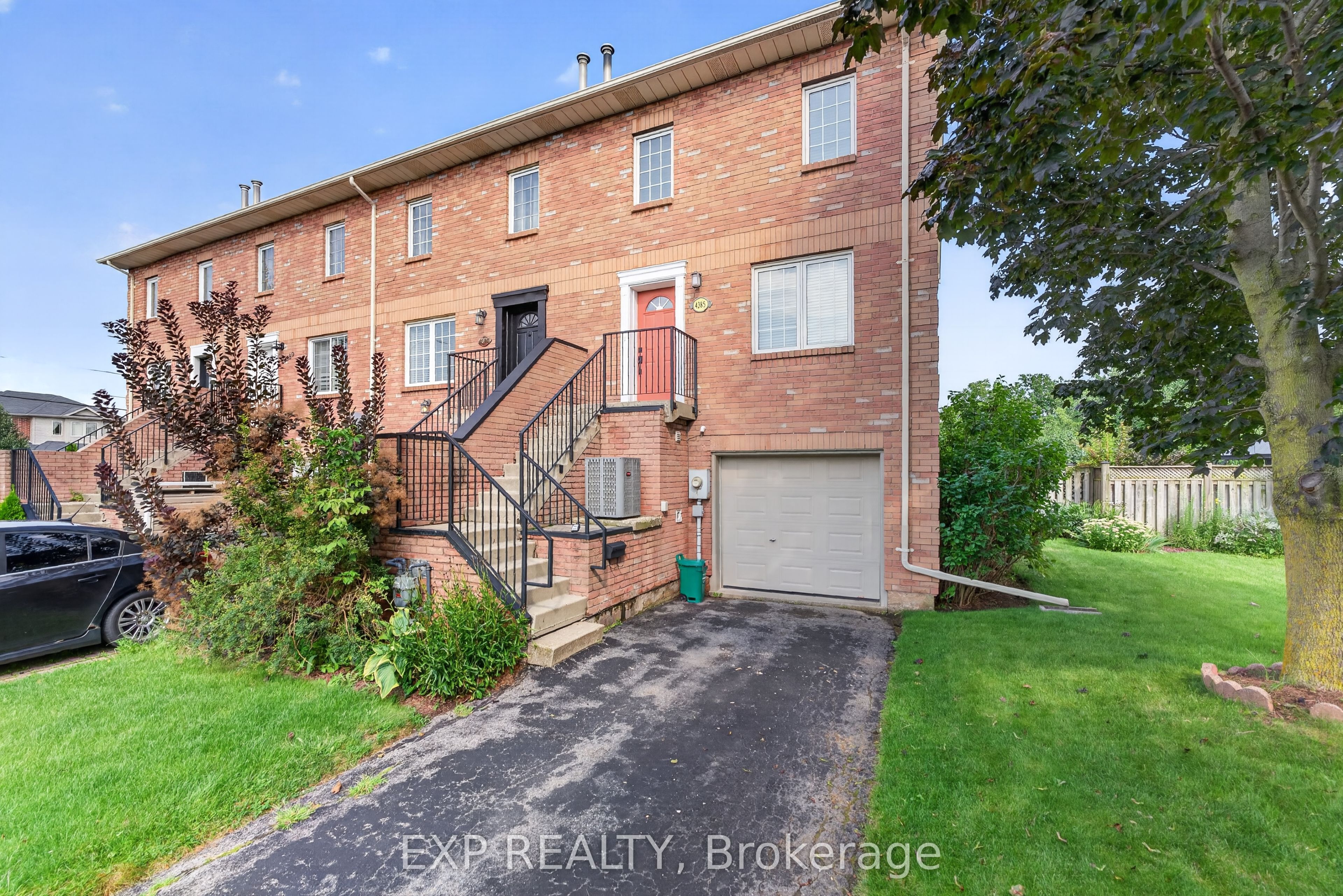 4385 Henry Avenue, Lincoln, ON L0R 1B6 photo 2