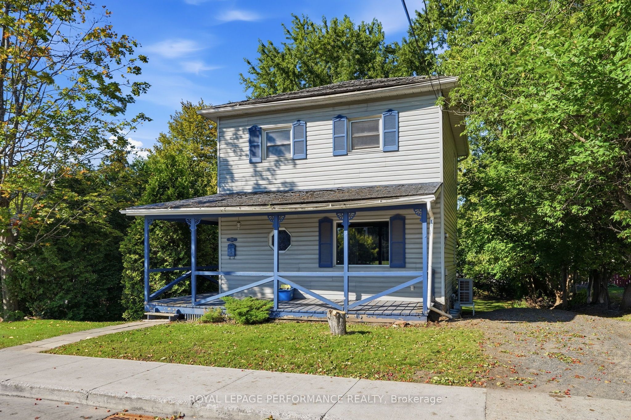 131 Nelson Street E, Hawkesbury, ON K6A 1L6