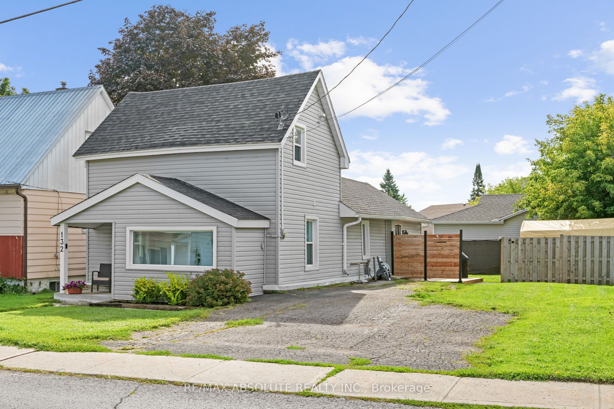 132 Edward Street S, Arnprior, ON K7S 2X4 photo 2