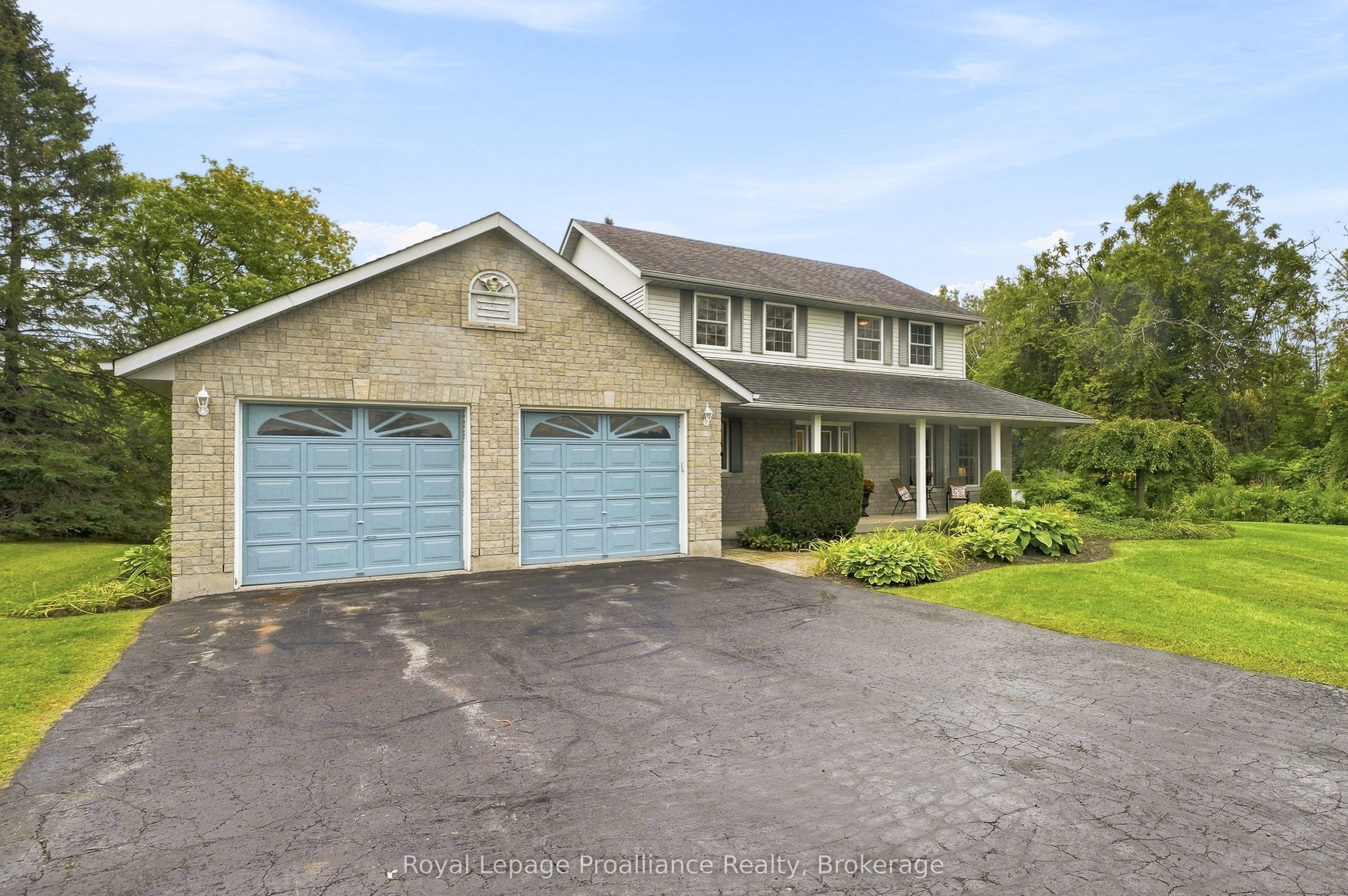 128 Murray Street, Quinte West, ON K8V 5P4 photo 4