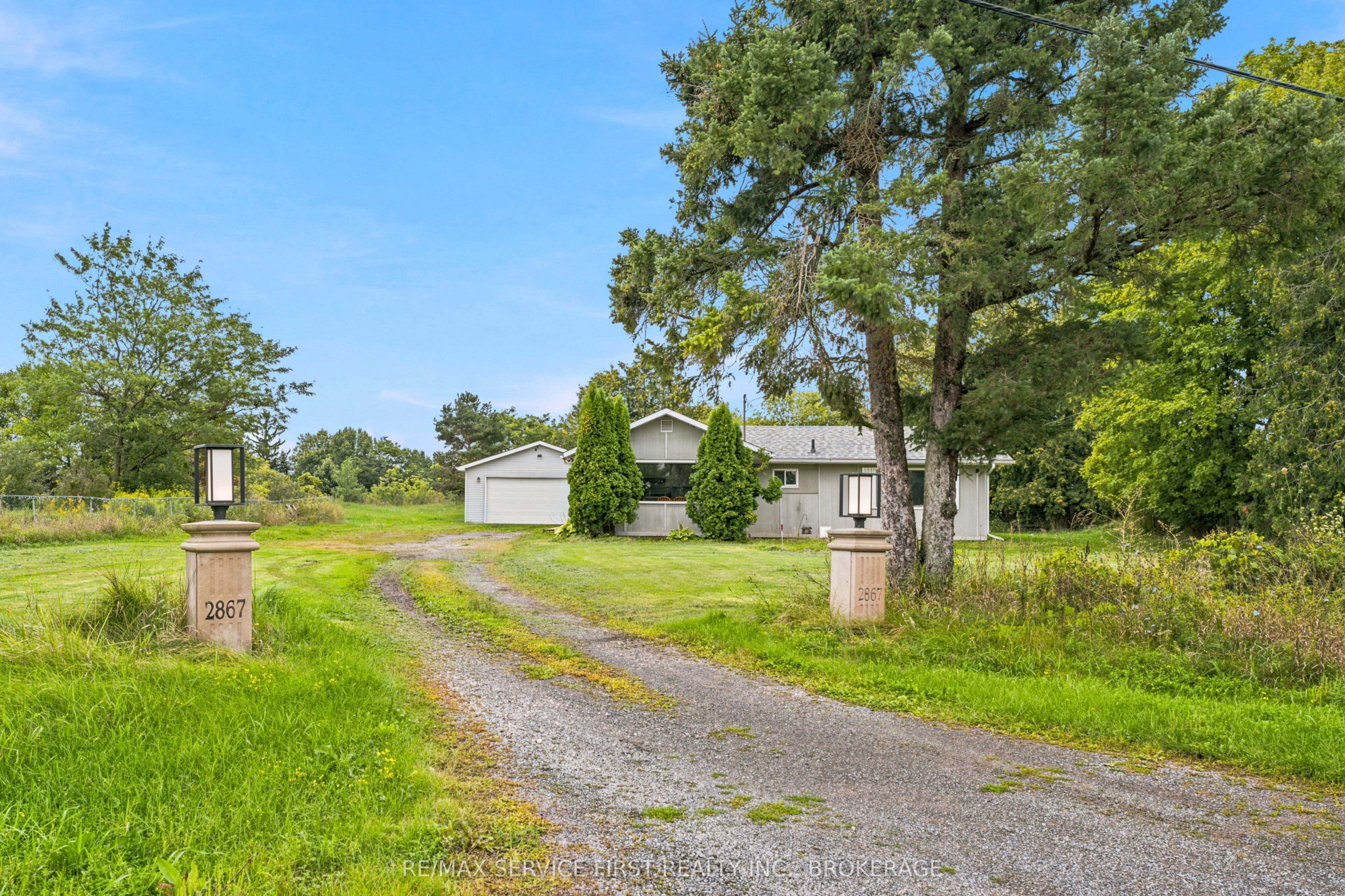 2867 2 Highway, Kingston, ON K7L 5H6 photo 3
