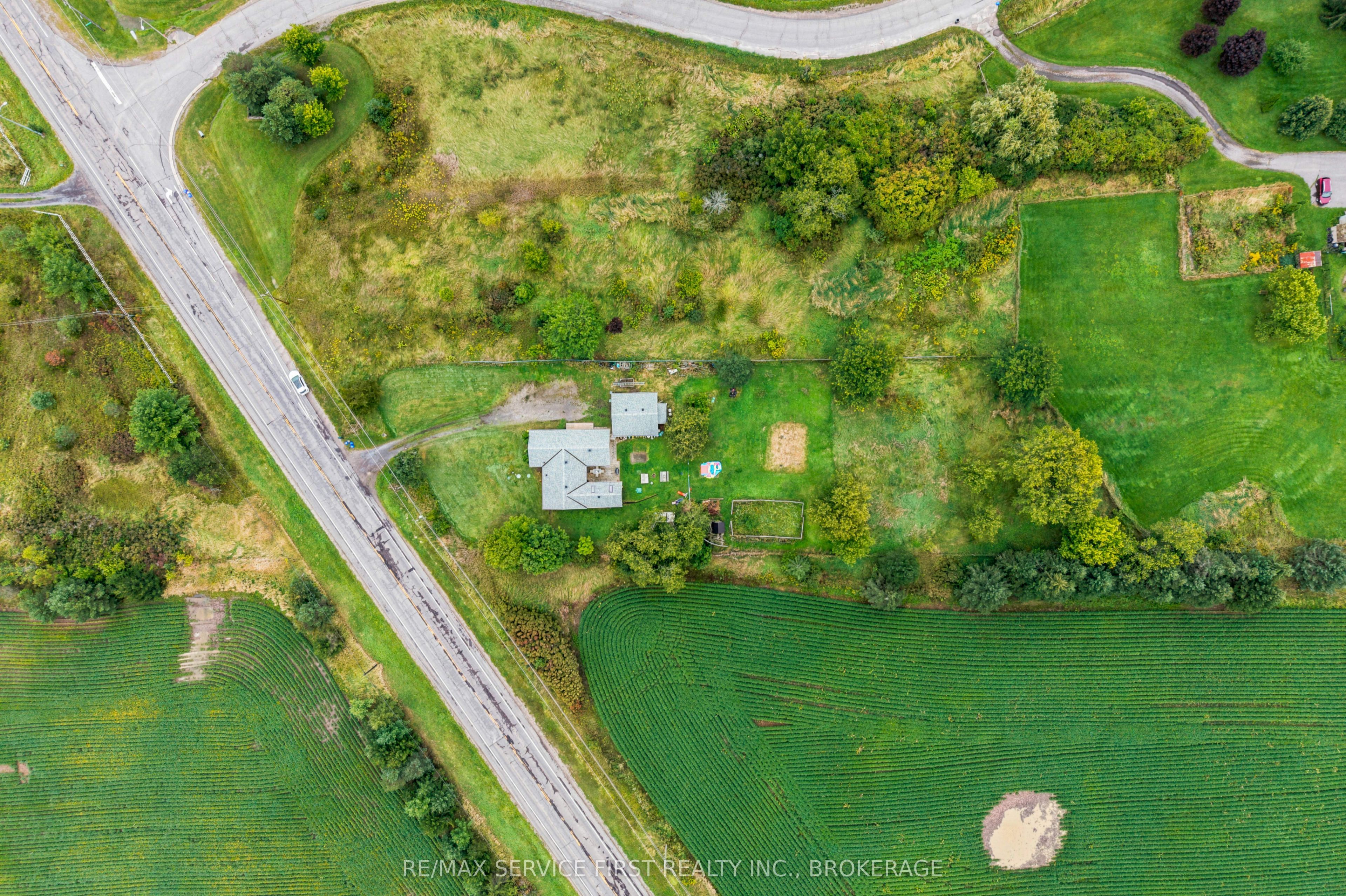 2867 2 Highway, Kingston, ON K7L 5H6 photo 5