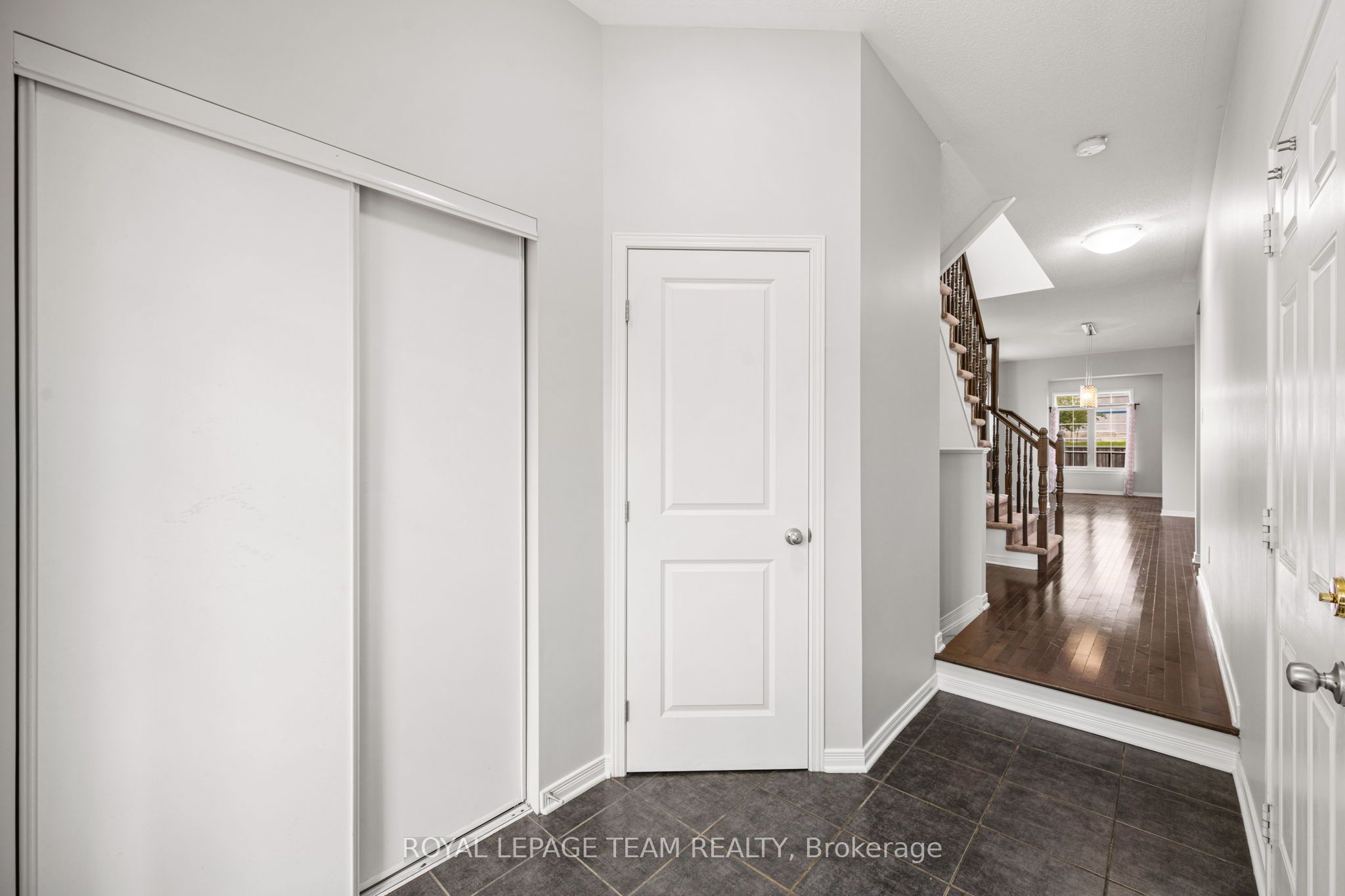 534 Barrick Hill Road, Kanata, ON K2M 0B4 photo 3