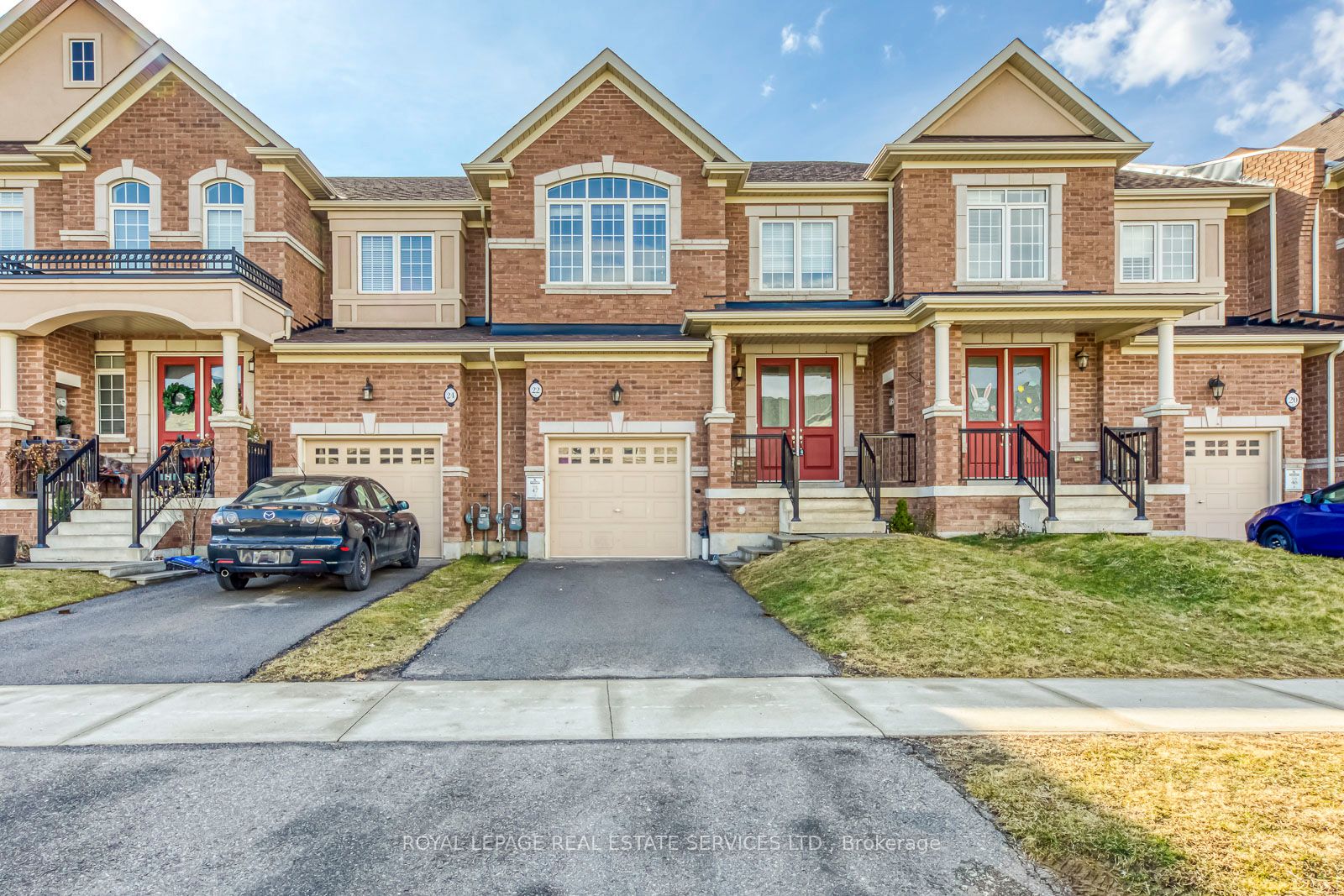 22 Callon Drive, Hamilton, ON L9K 3K9