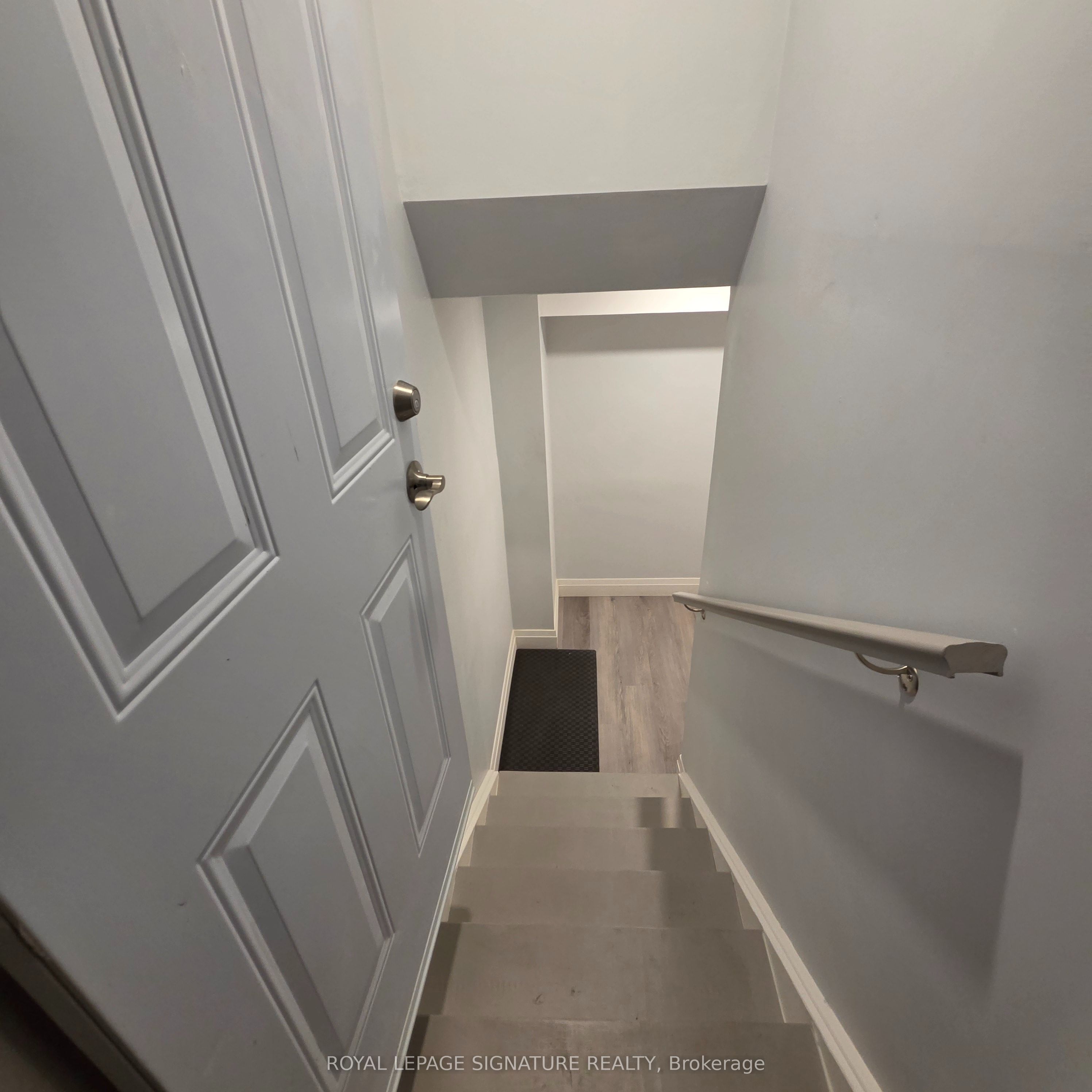 88 Blue Mountain Drive, Hamilton, ON L0R 1P0 photo 2