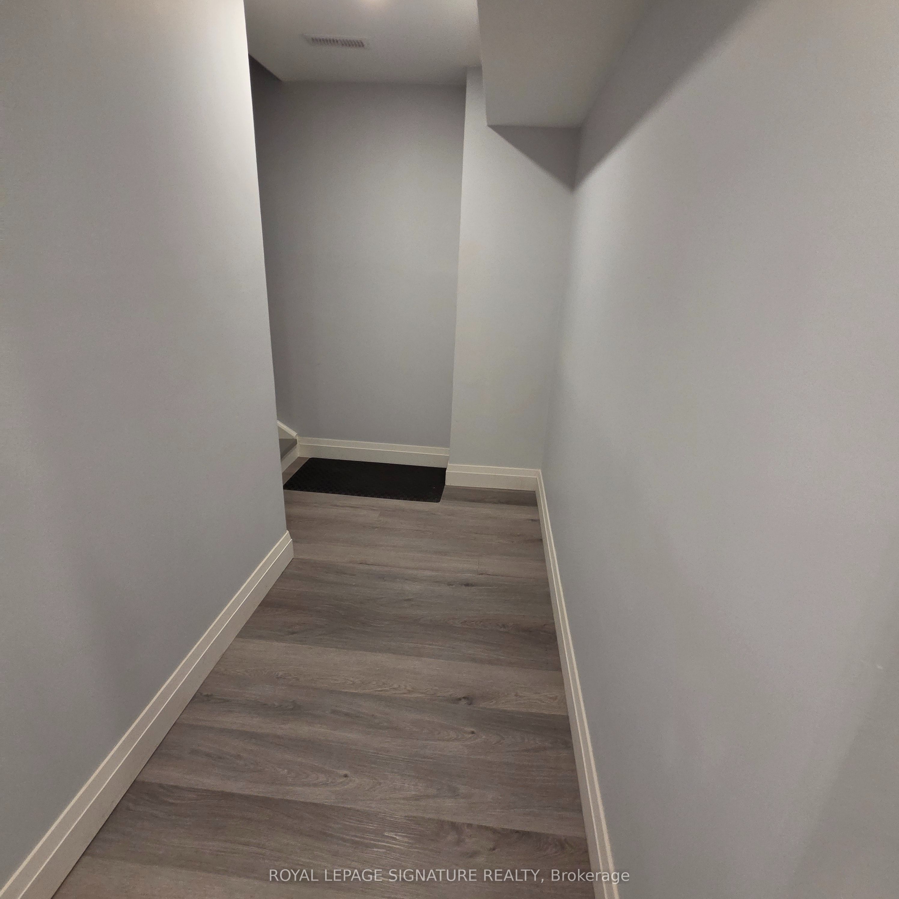 88 Blue Mountain Drive, Hamilton, ON L0R 1P0 photo 3