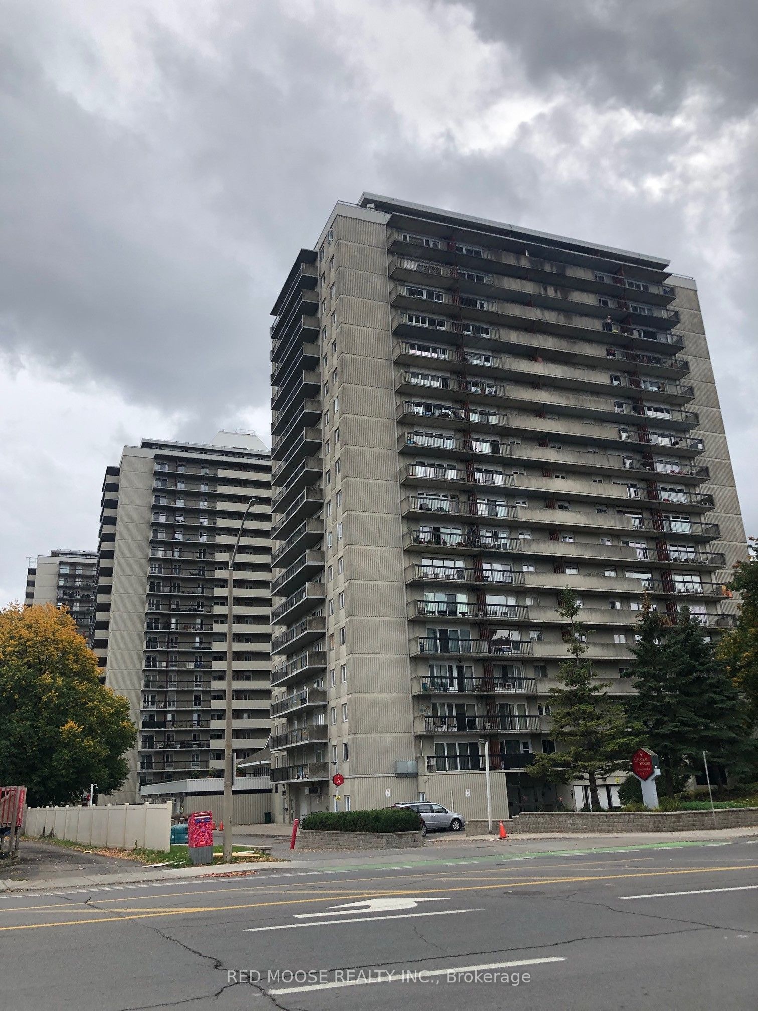 158 B Mcarthur Avenue 706, Vanier and Kingsview Park, ON K1L 8C9