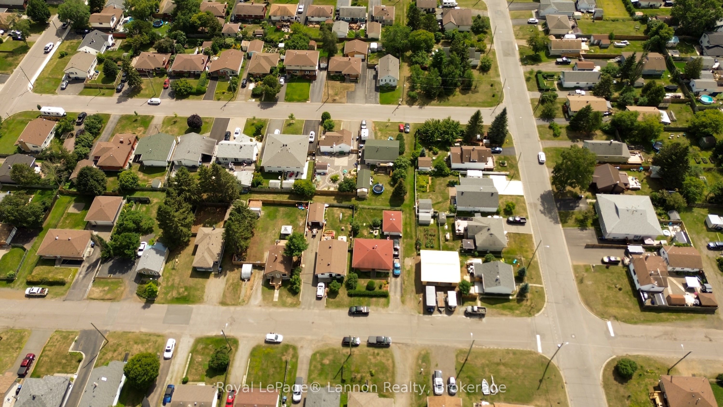 825 Newport Avenue, Thunder Bay, ON P7A 6J8 photo 3