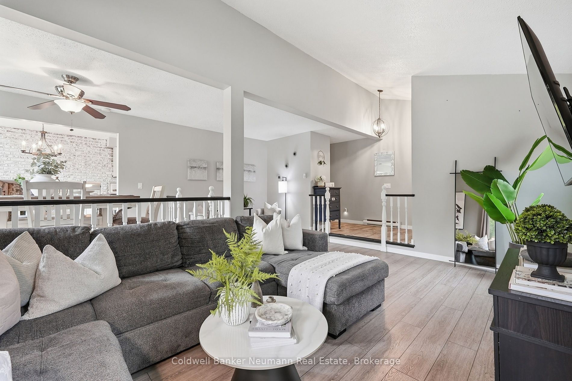 8 Pickwick Place, Guelph, ON N1H 7V8 photo 5