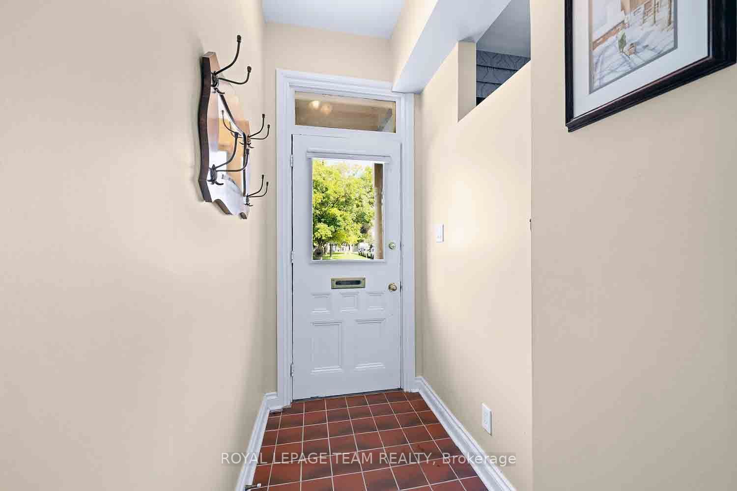 236 Cathcart Street, Lower Town - Sandy Hill, ON K1N 5C3 photo 2