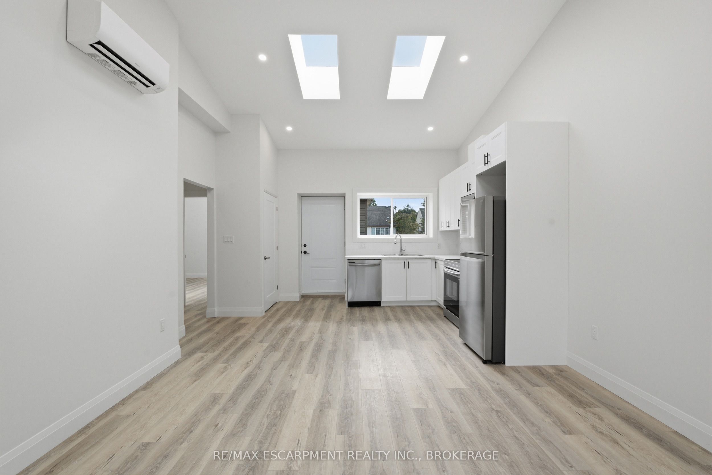 18 Princess Street 3, St. Catharines, ON L2P 2R1 photo 3
