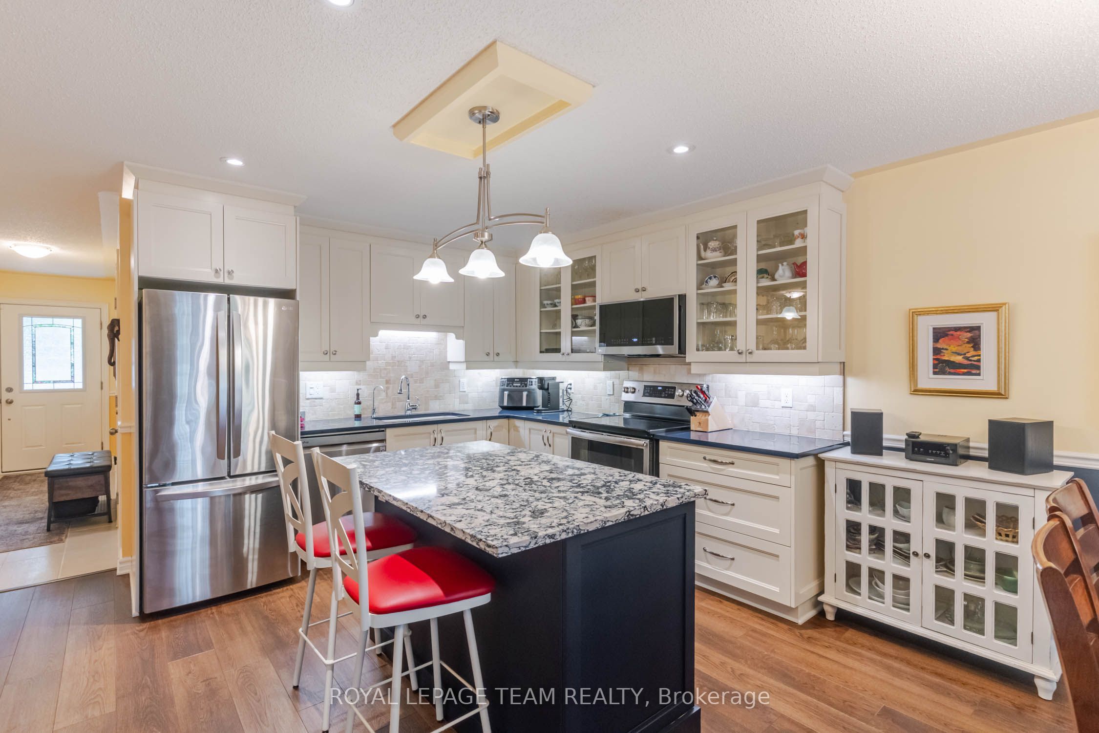 326 Finner Court, Mississippi Mills, ON K0A 1A0 photo 5
