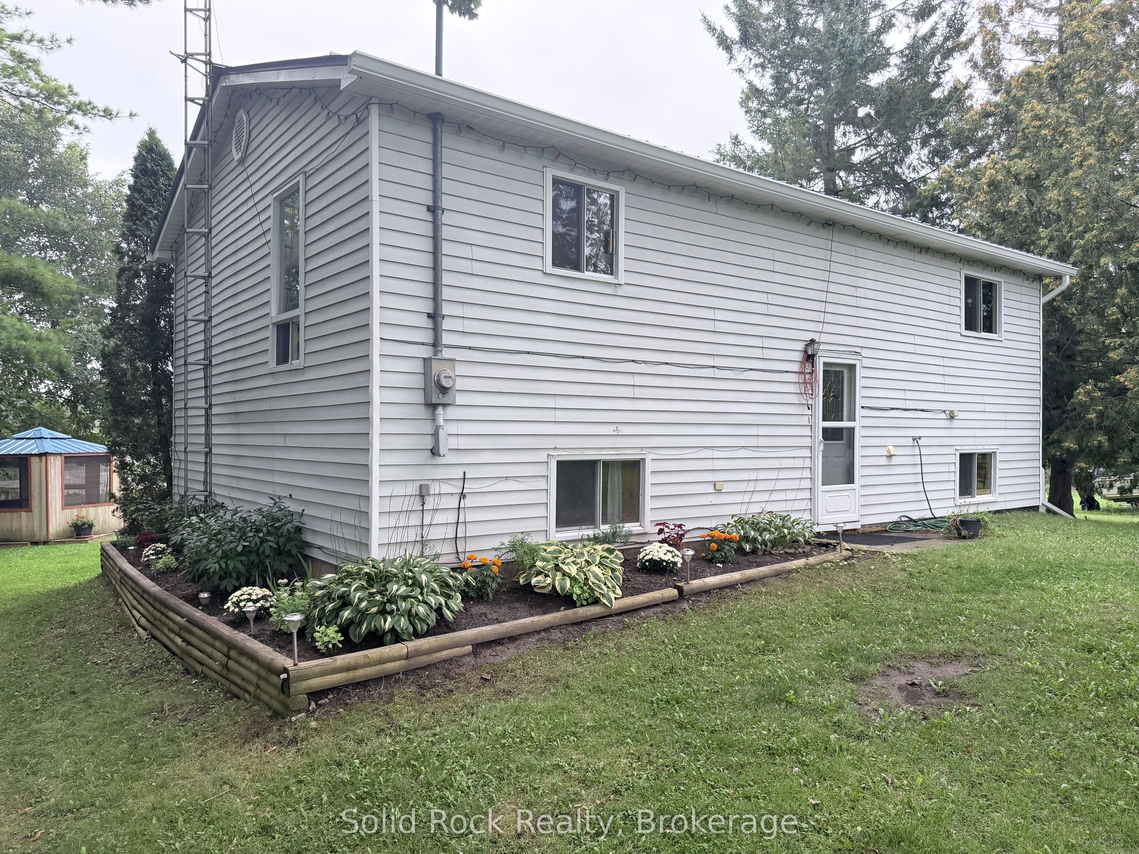 1823 2nd Line East, Trent Hills, ON K0L 1L0 photo 2