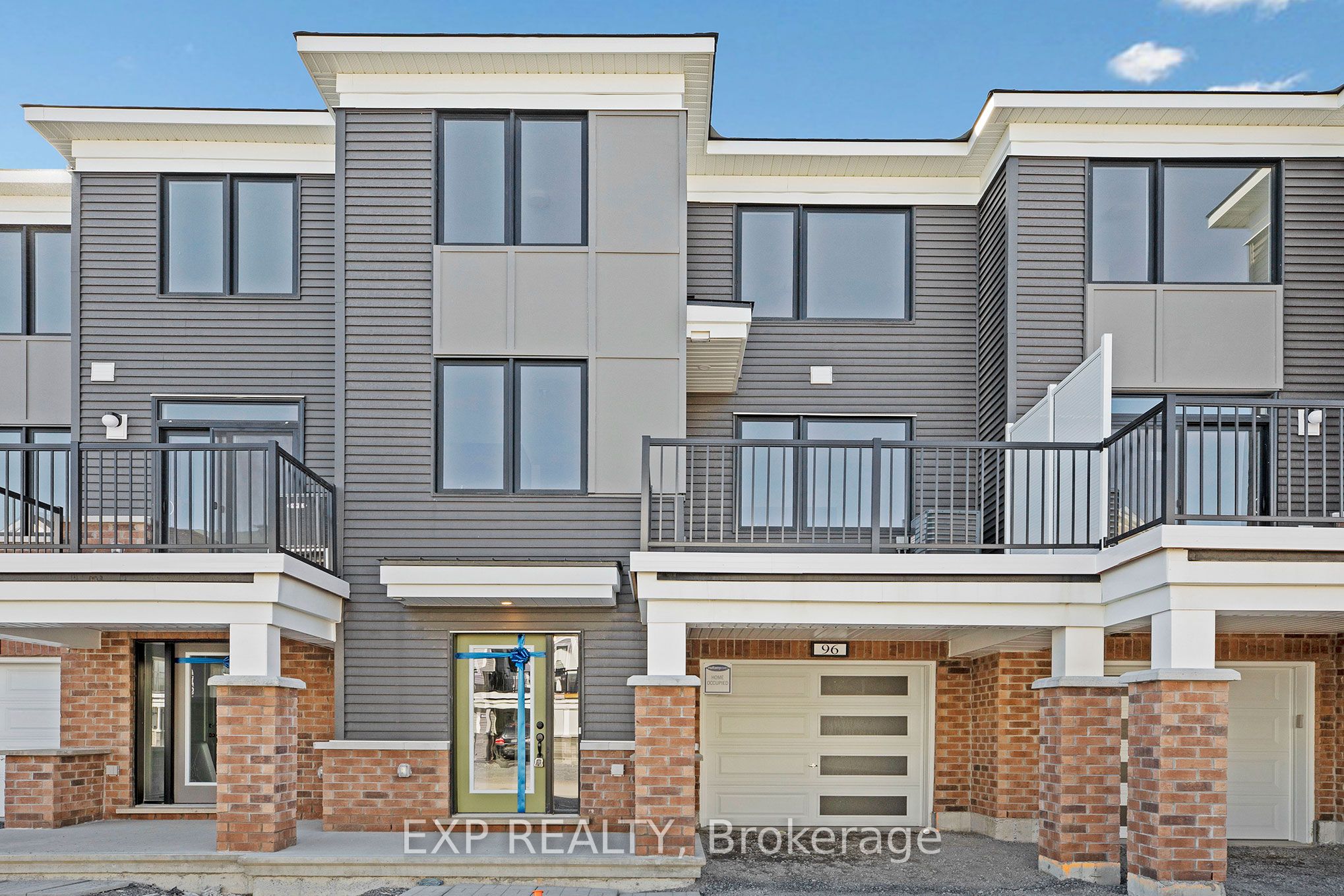 96 BALLINORA Way, Stittsville - Munster - Richmond, ON K2S 0V5