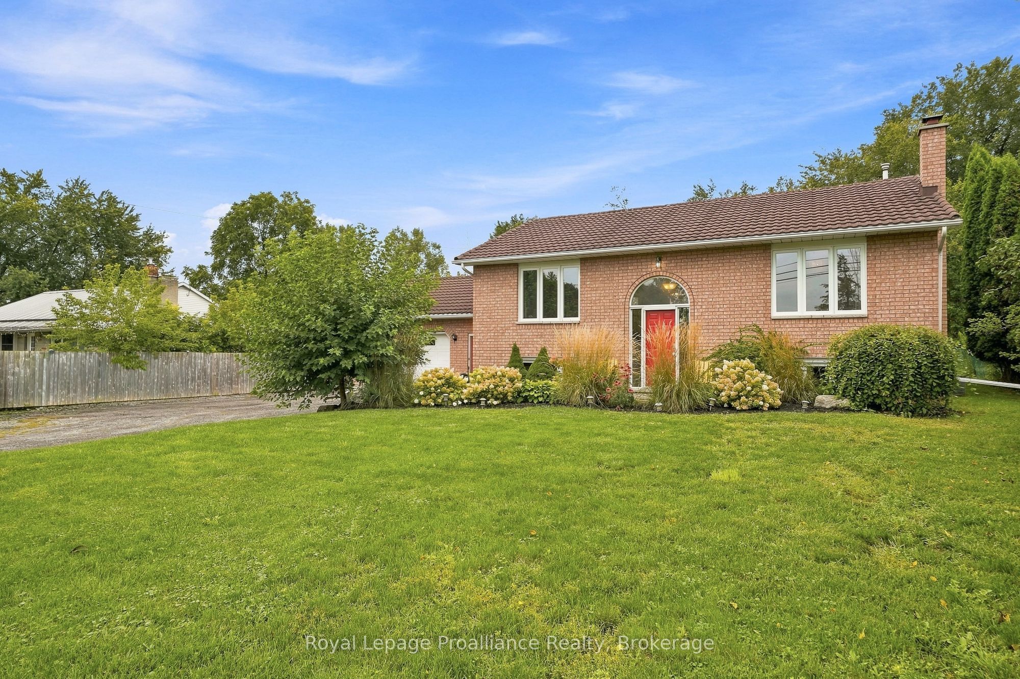 131 Ashley Street, Belleville, ON K0K 2B0 photo 2