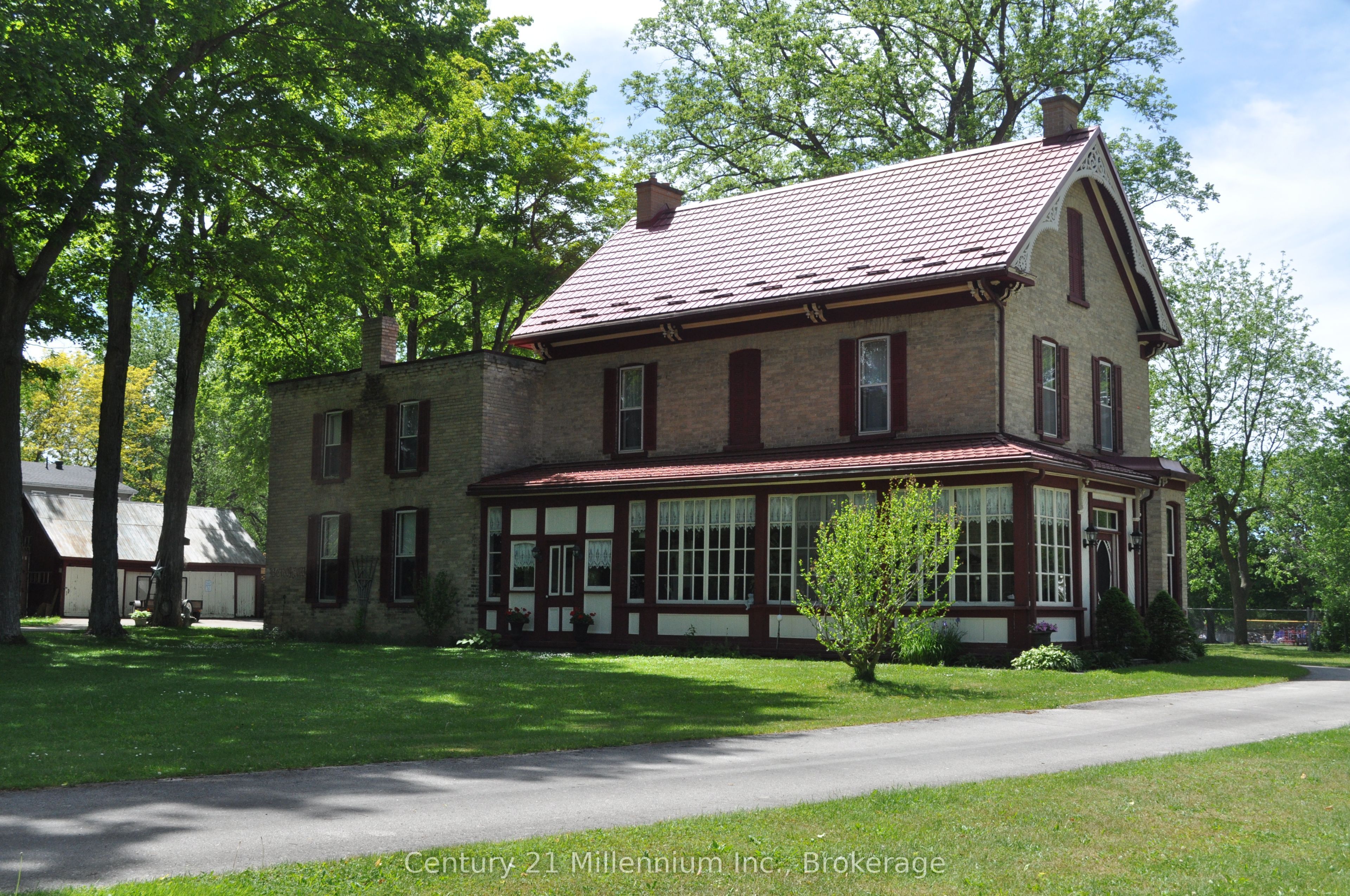 1 Jessie Street, Huron-Kinloss, ON N0G 2R0 photo 2