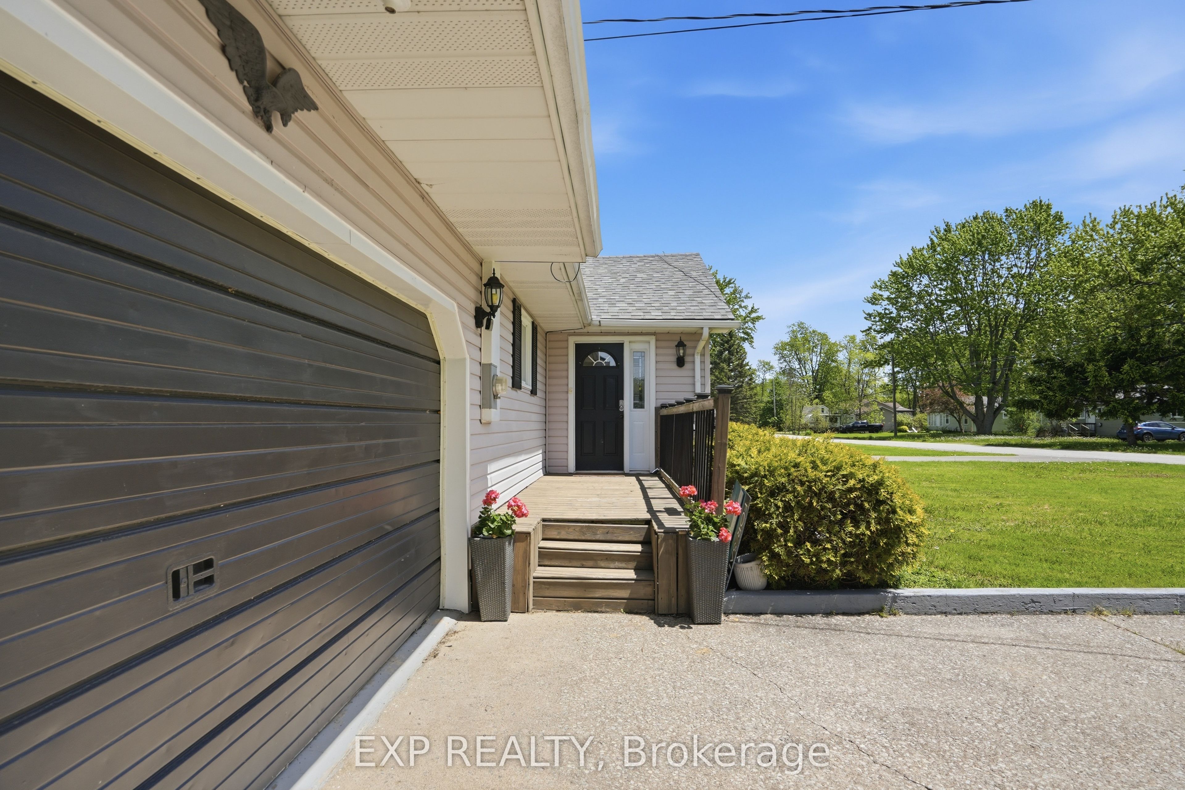 3132 Evadere Avenue, Fort Erie, ON L0S 1N0 photo 4