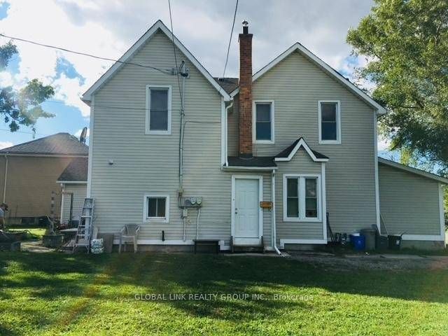 20 Wedsworth Street Apt B, St. Catharines, ON L2T 1H8