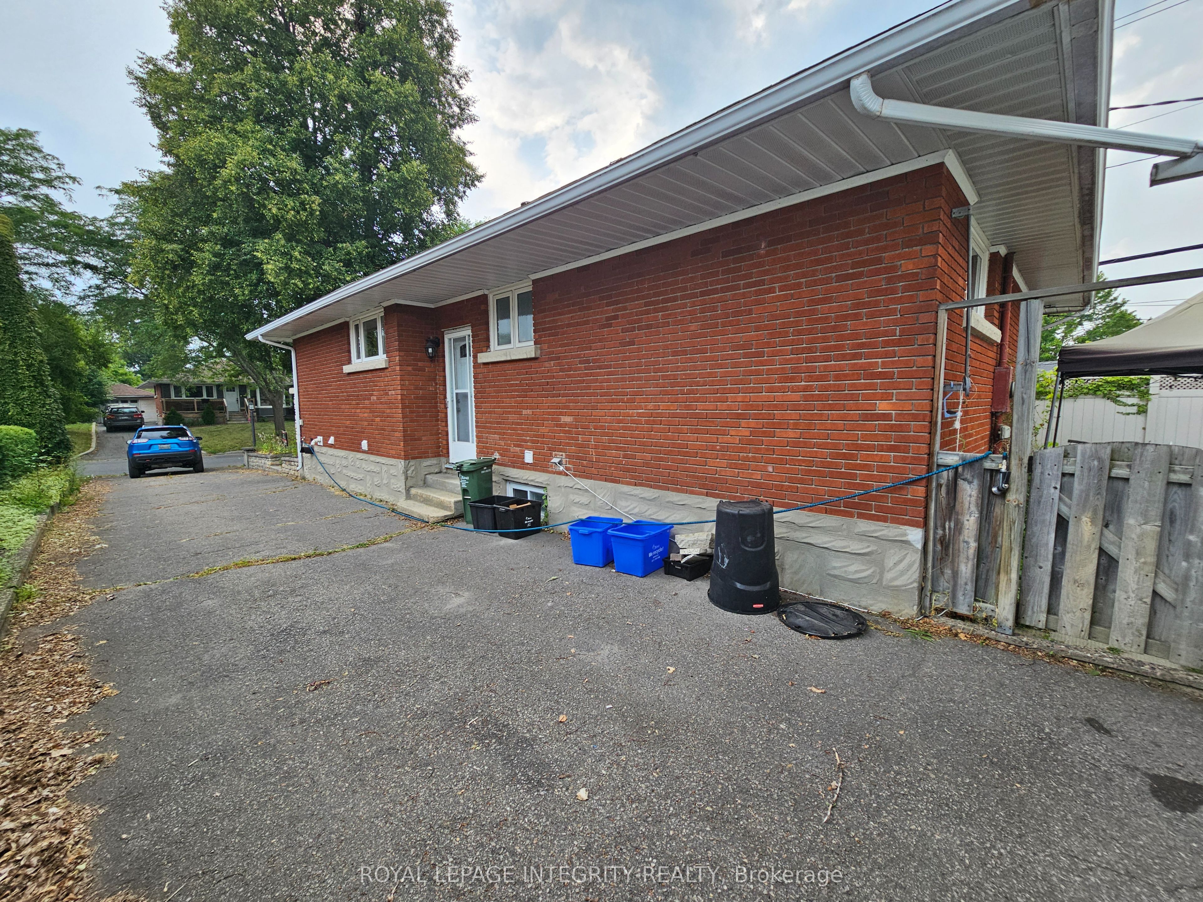 2150 Lemay Crescent, Elmvale Acres and Area, ON K1G 2X4 photo 3