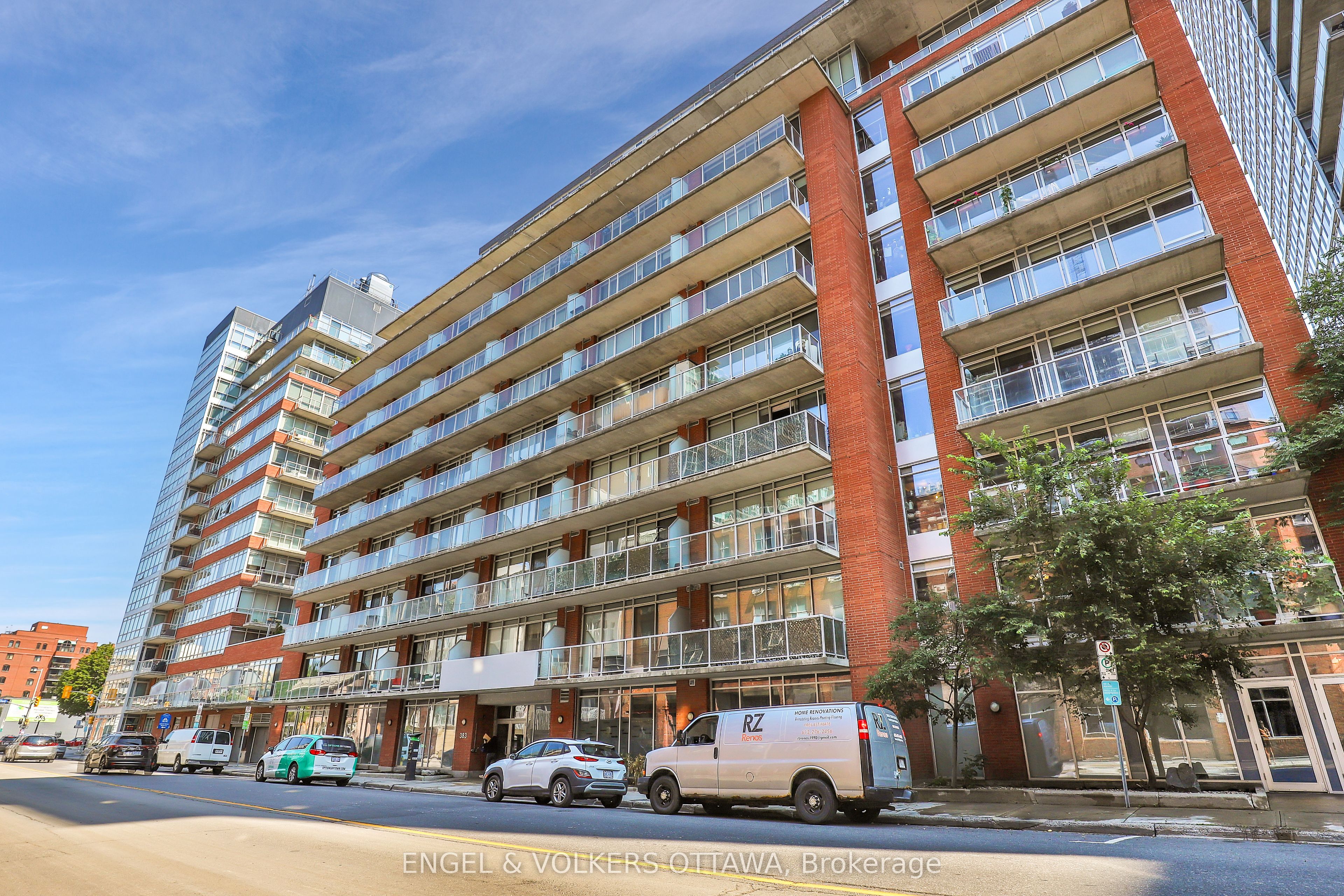 383 Cumberland Street 406, Lower Town - Sandy Hill, ON K1N 1J7 photo 2