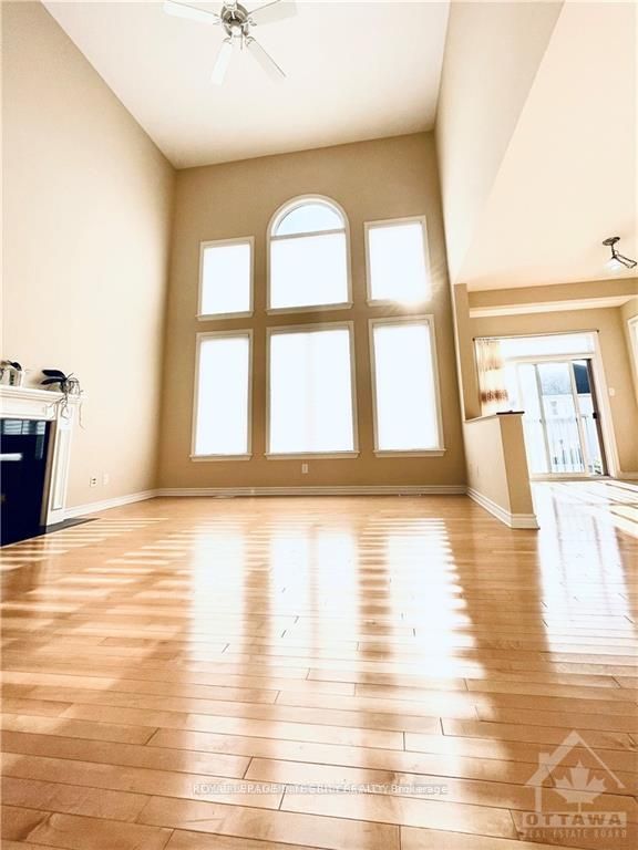 195 KEYROCK Drive, Kanata, ON K2T 0A9 photo 3