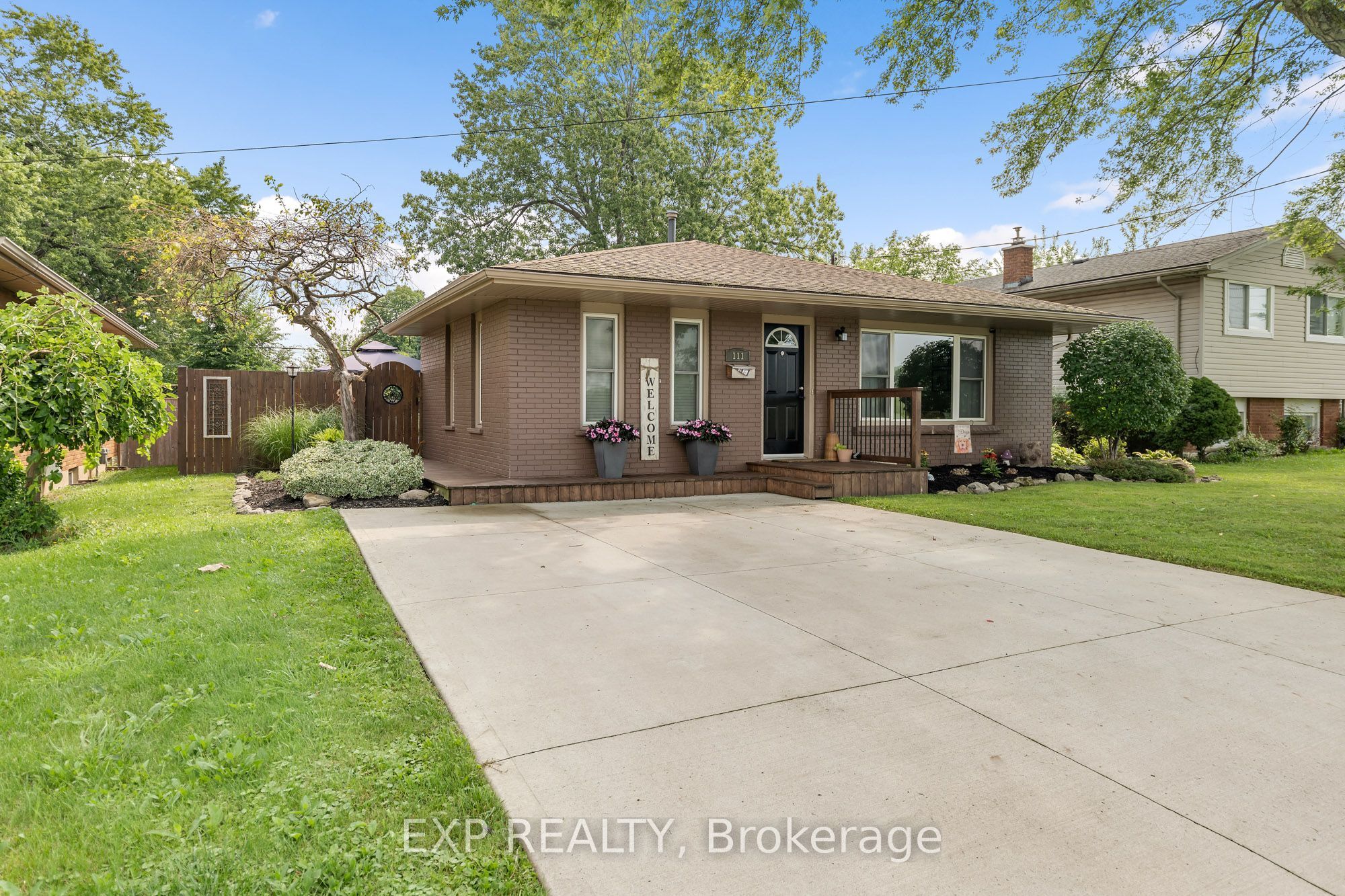 111 Concession Road, Fort Erie, ON L2A 4G7 photo 3
