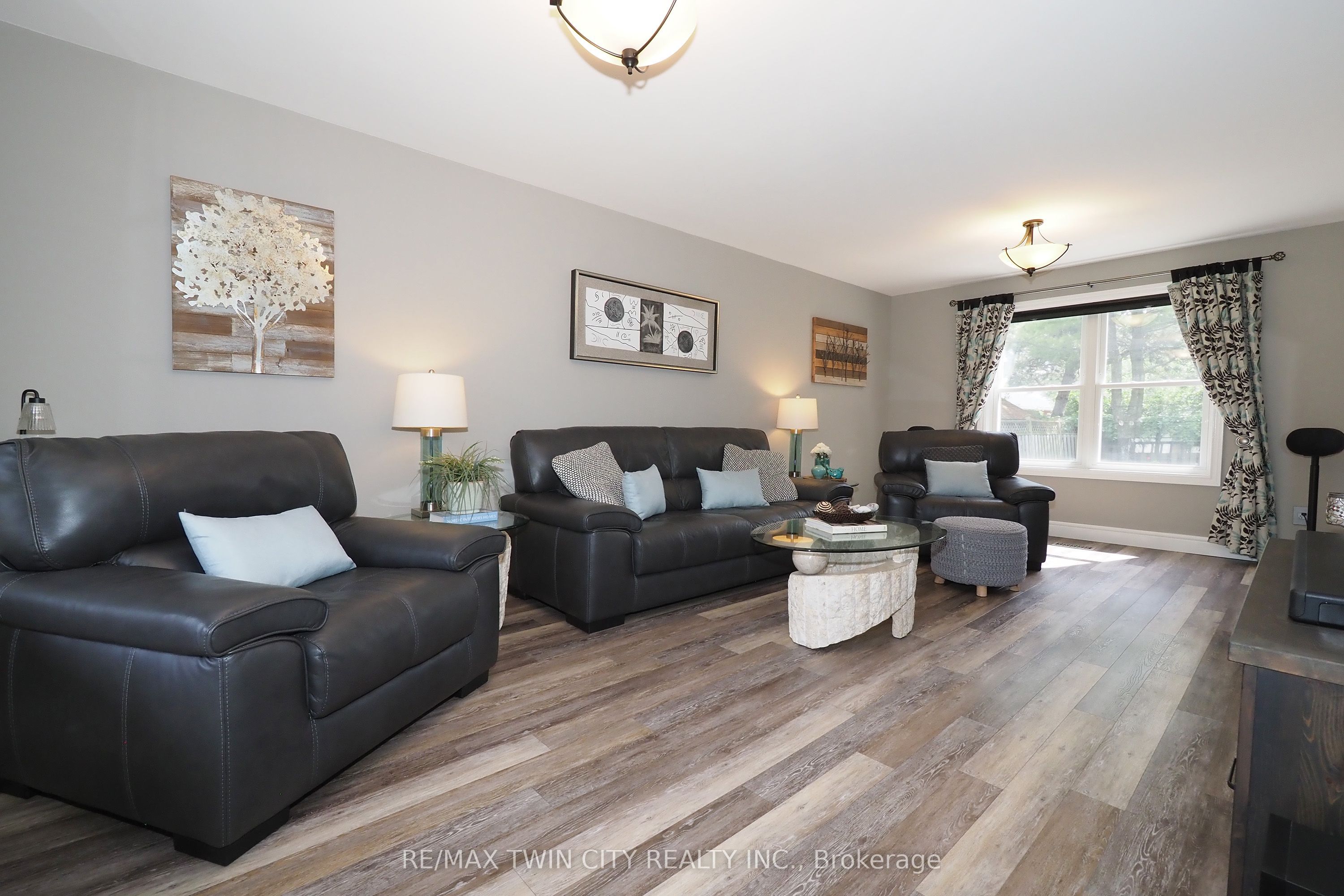 324 Cooper Street, Cambridge, ON N3C 3X8 photo 5